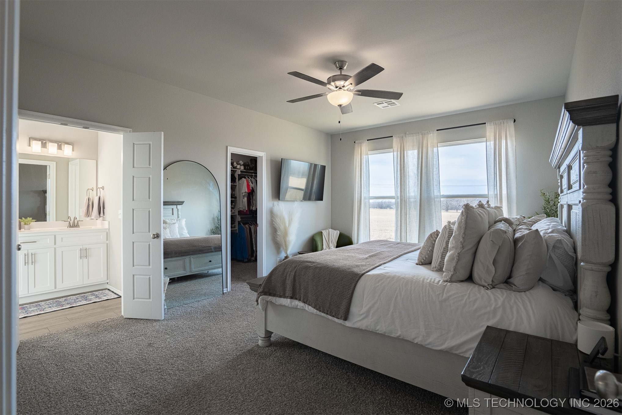 5310 S Andros Avenue Property Photo 5