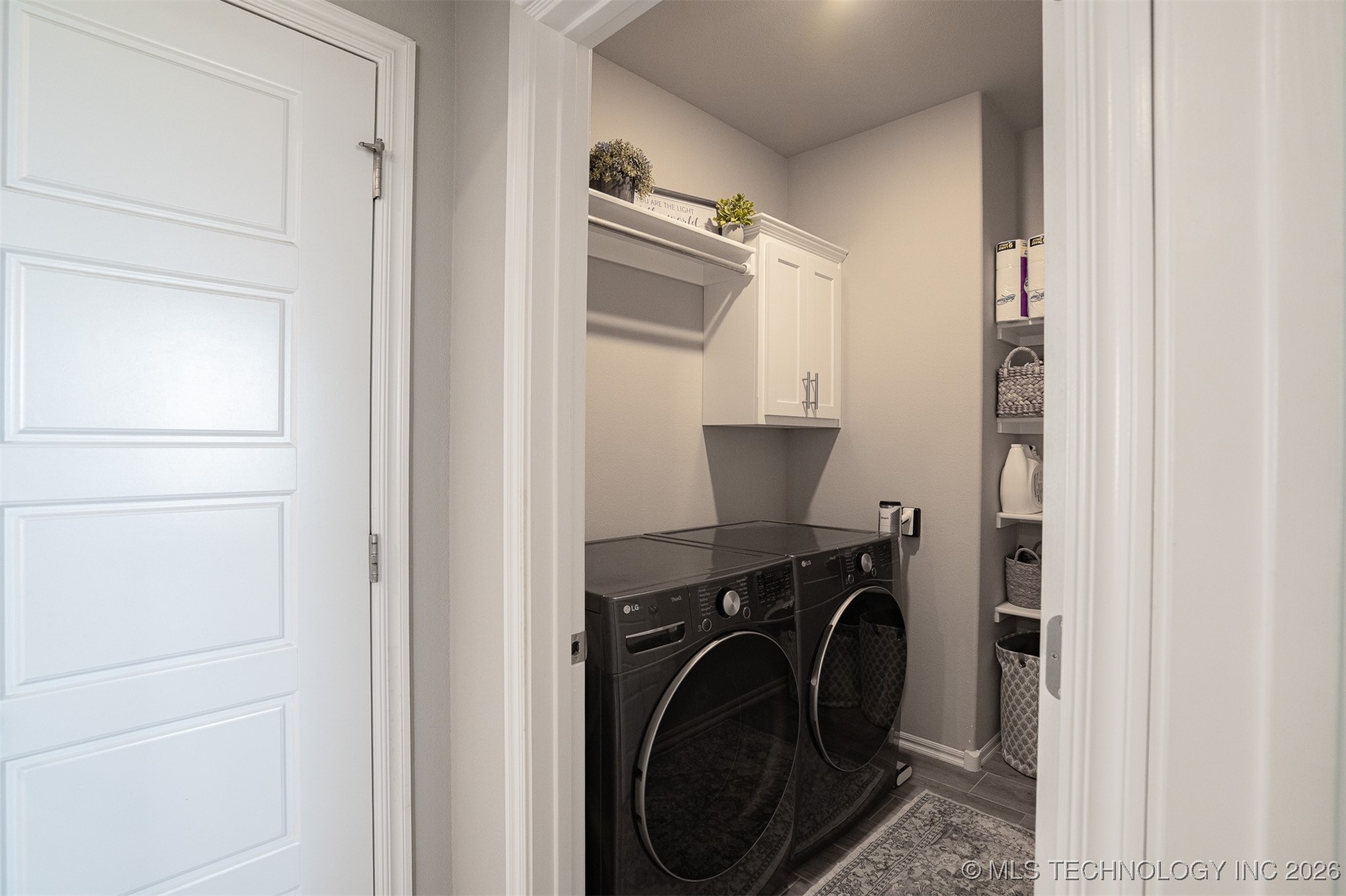 5310 S Andros Avenue Property Photo 7