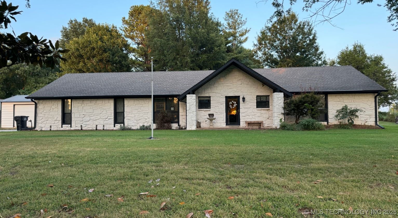 15623 S 297th East Street Property Photo 1