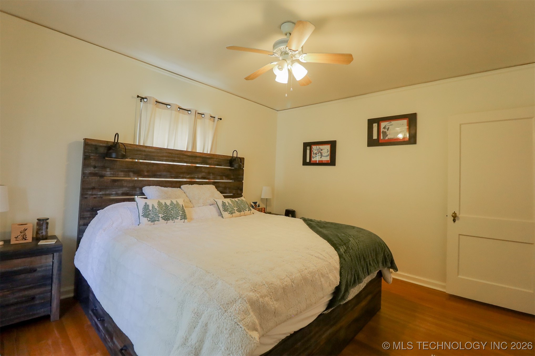 2612 E 17th Place Property Photo 39