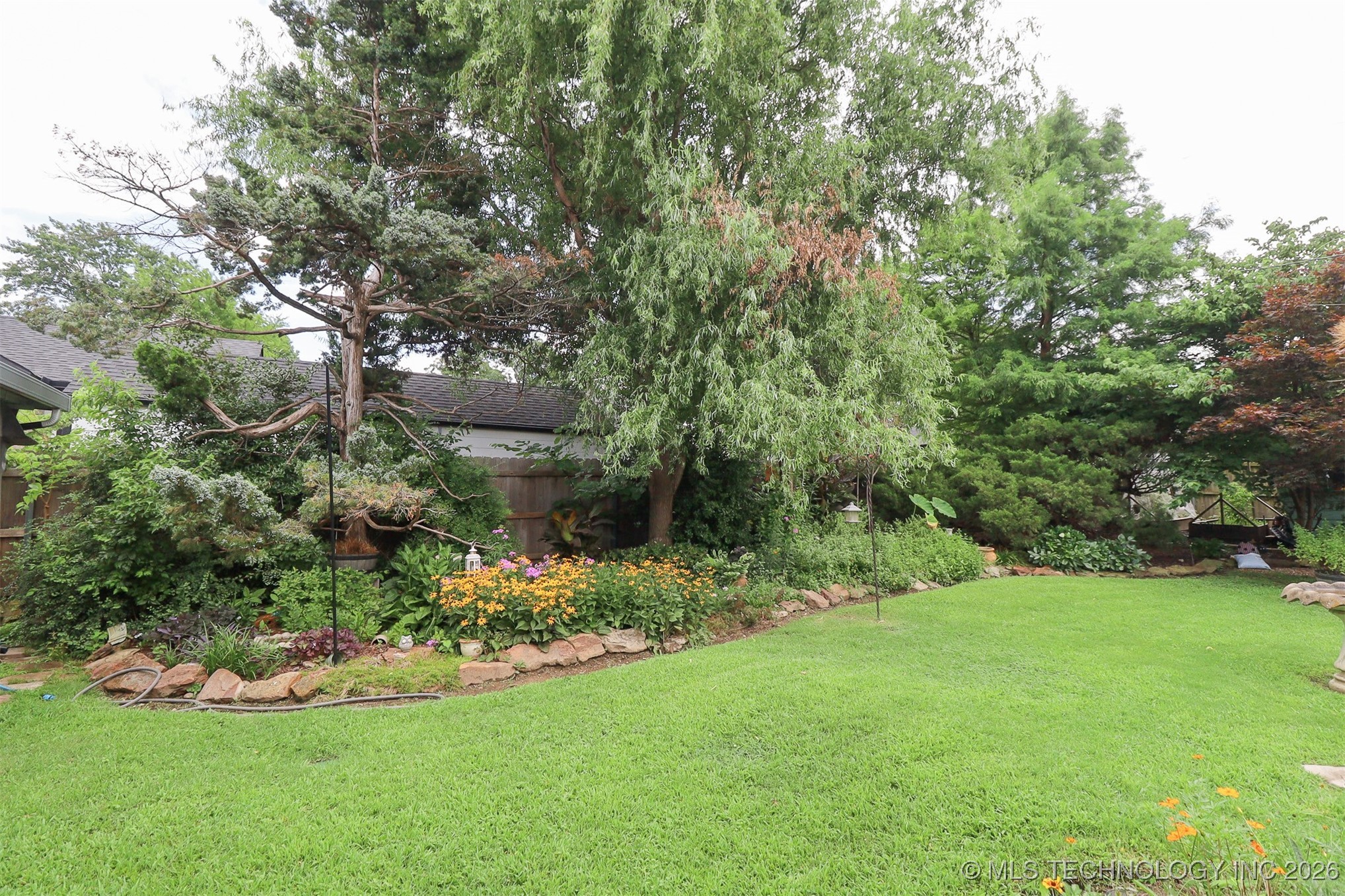 2612 E 17th Place Property Photo 51