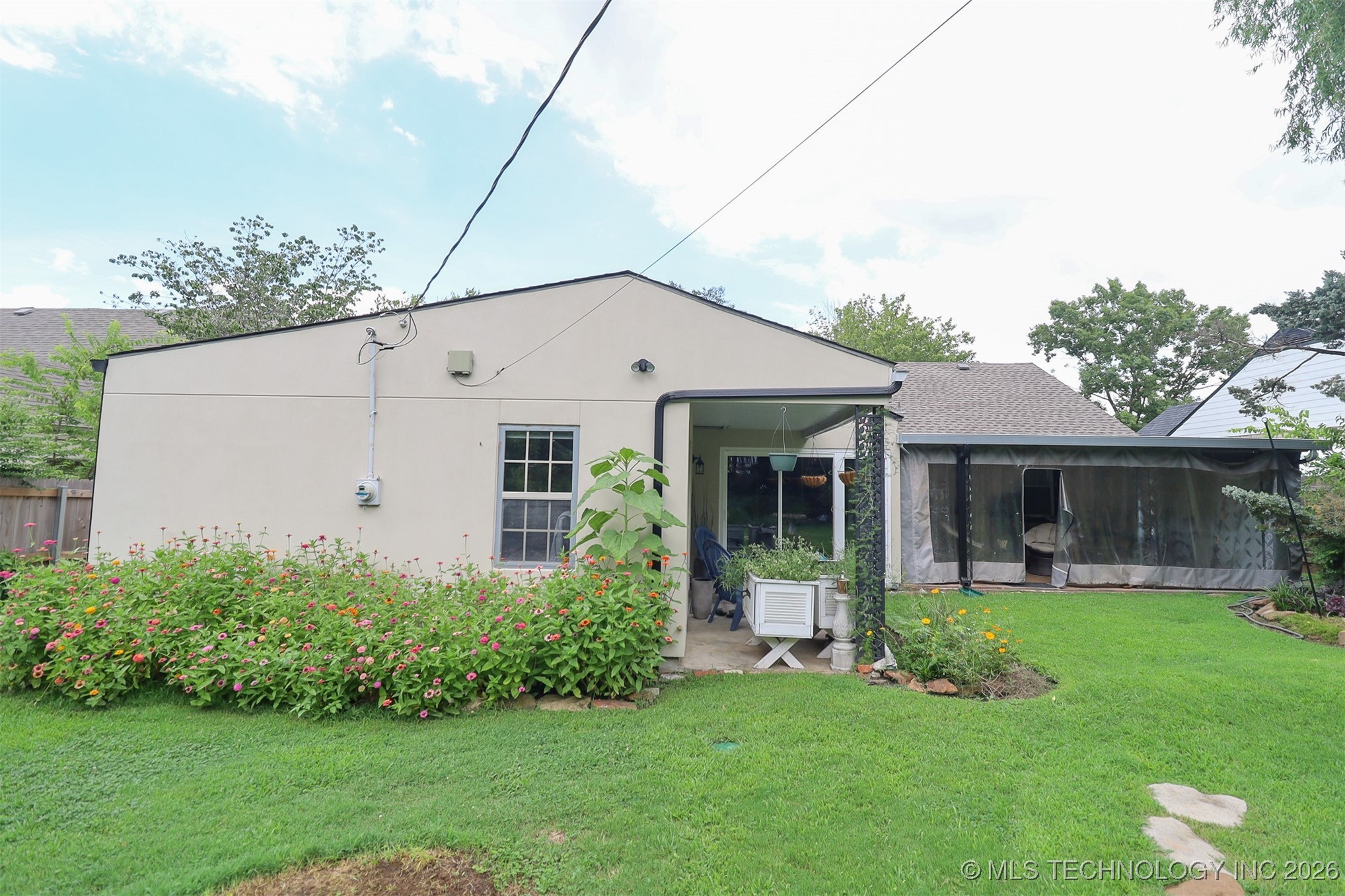 2612 E 17th Place Property Photo 52