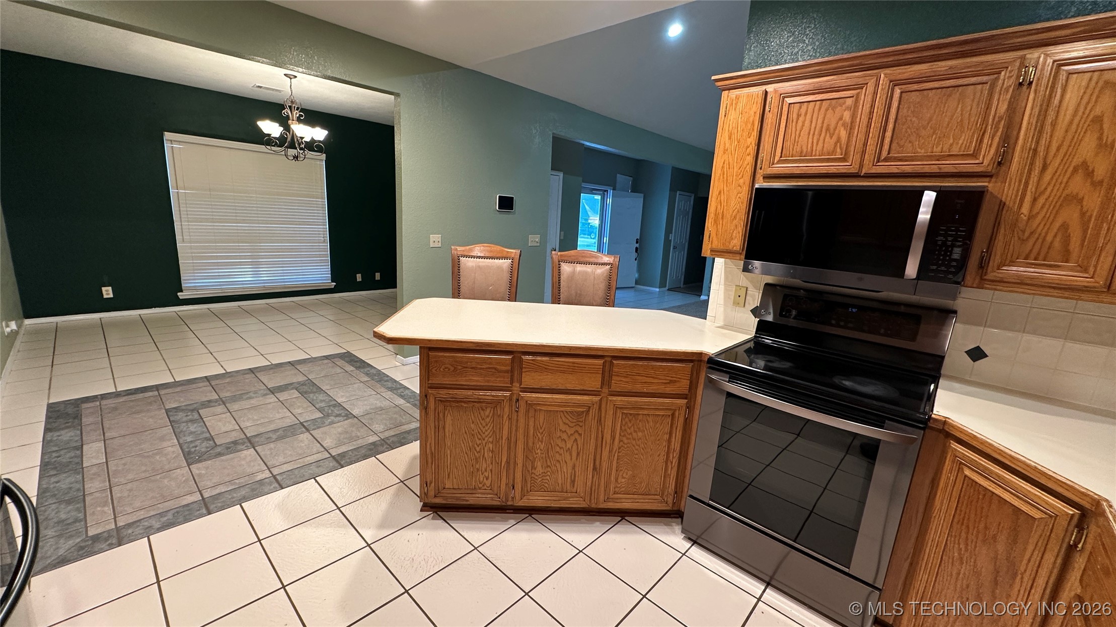 1507 Southern Hills Dr Property Photo 19