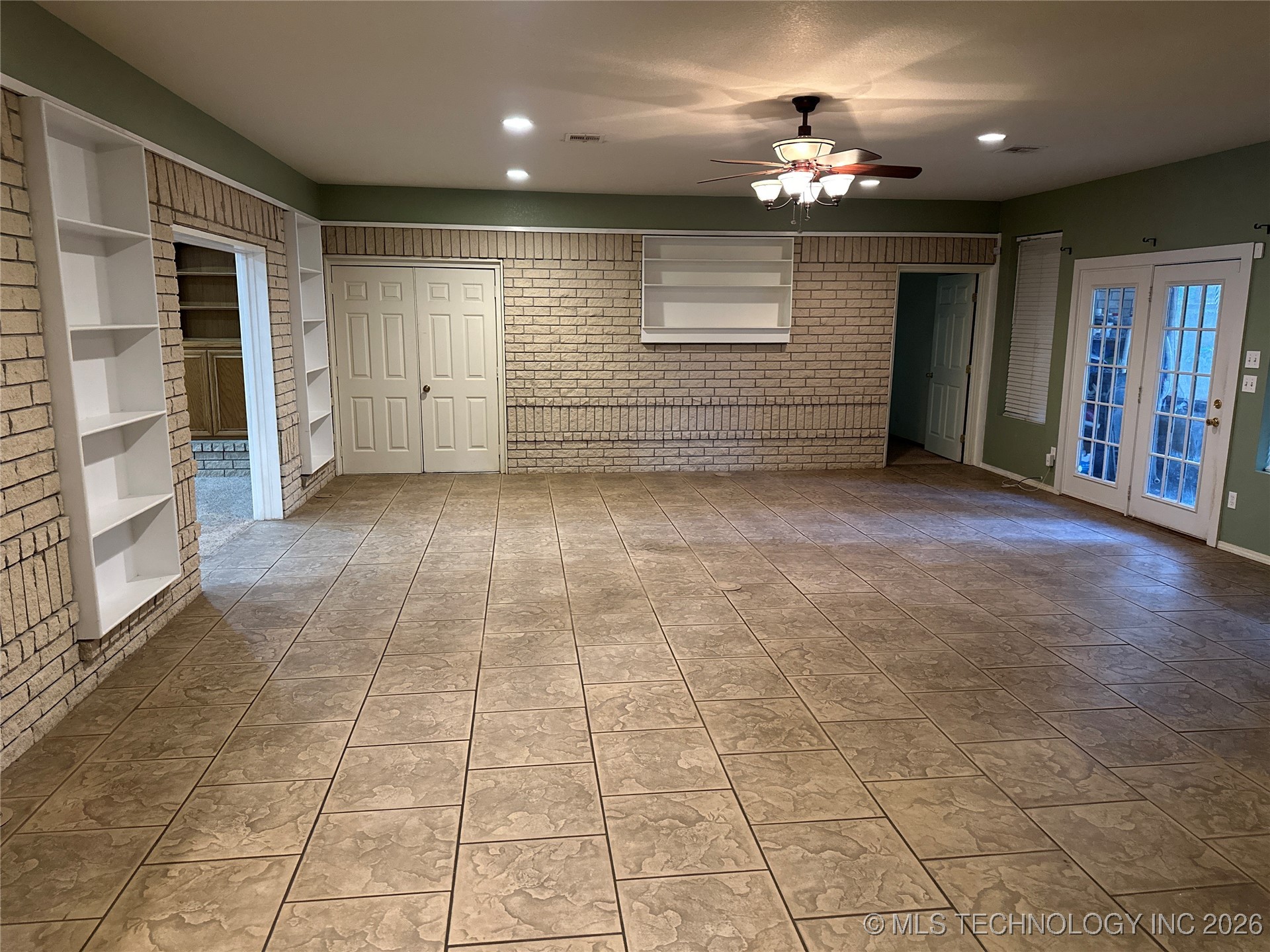 1507 Southern Hills Dr Property Photo 21