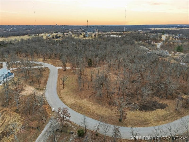 Windridge Drive Property Photo 9