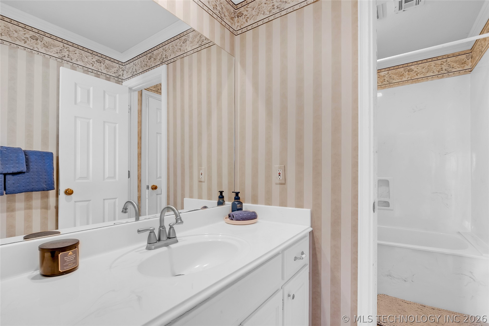 6828 E 118th Street S Property Photo 63