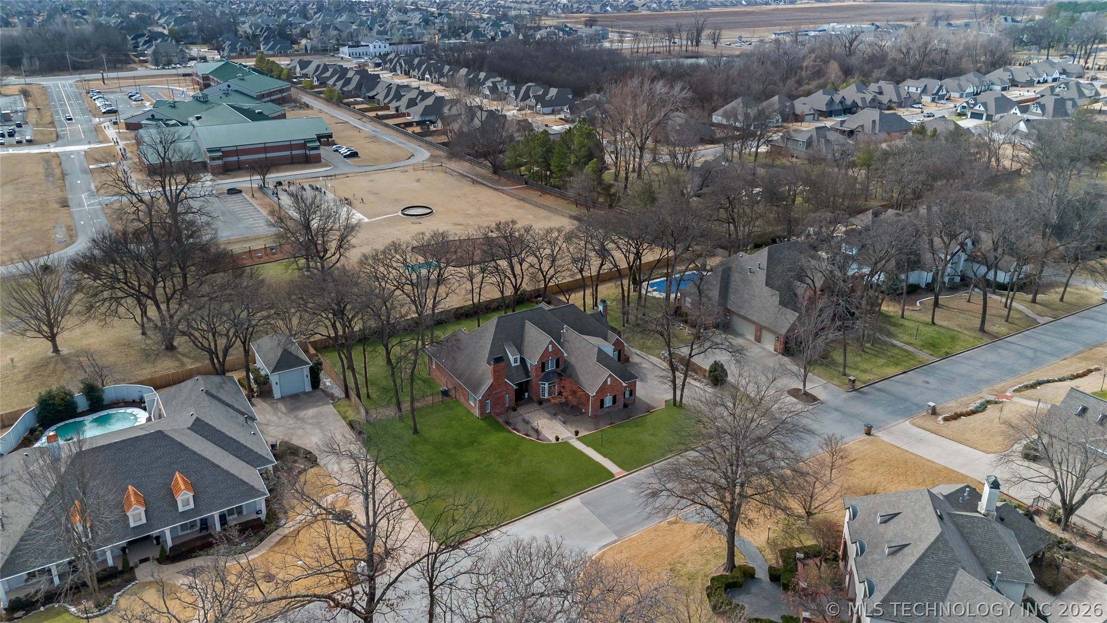 6828 E 118th Street S Property Photo 94