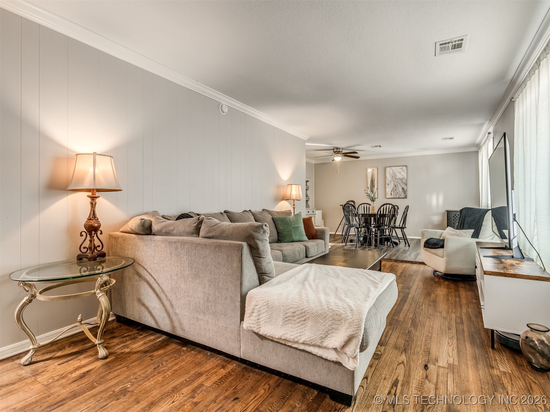 5926 E Newton Place Property Photo 7