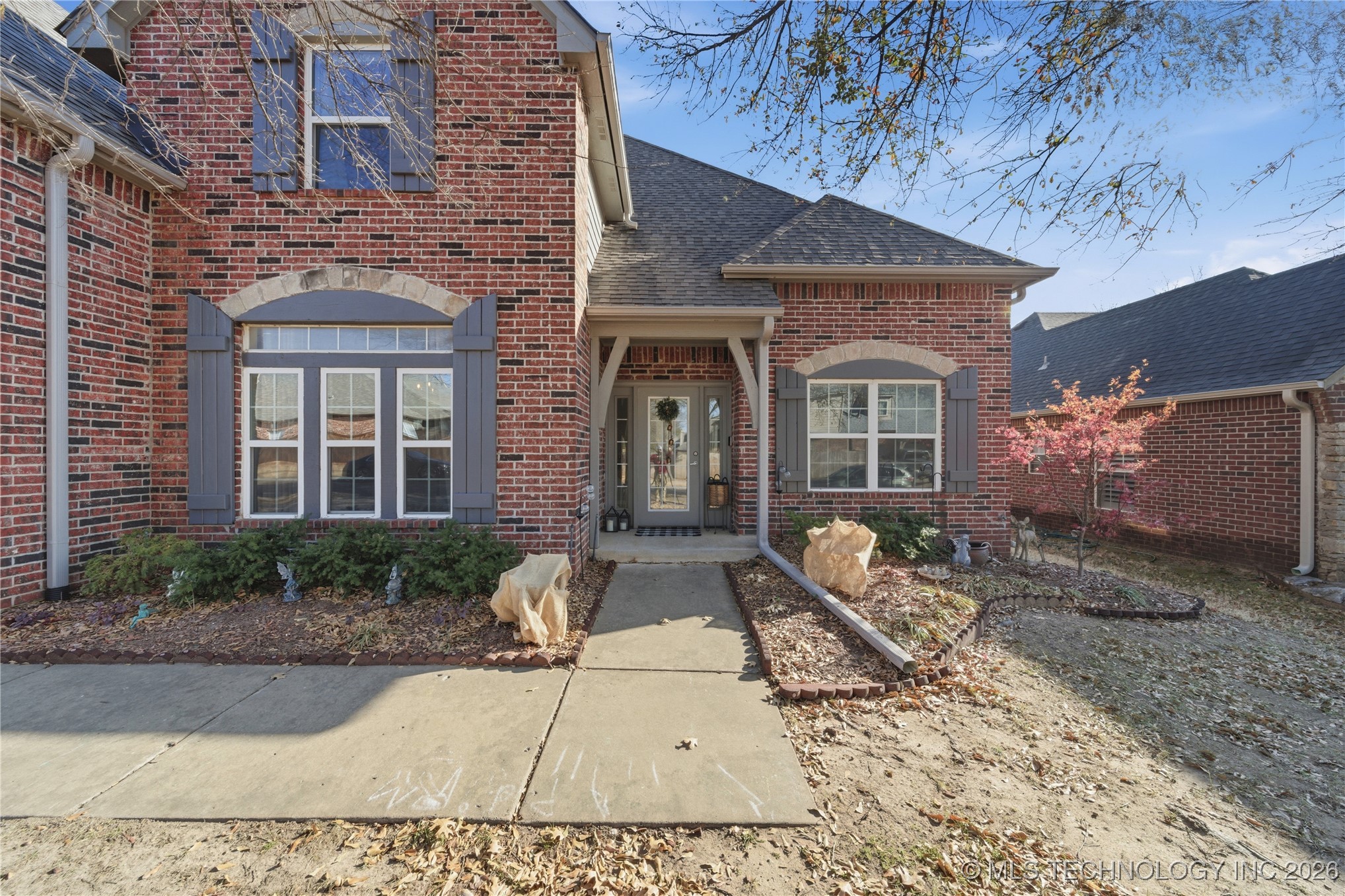 11713 S 96th East Place Property Photo 3