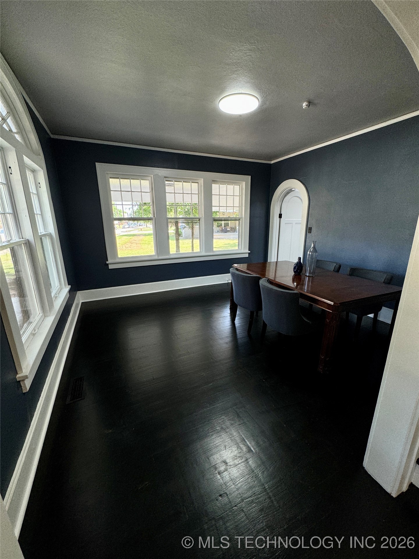 214 E Street Sw Property Photo 9