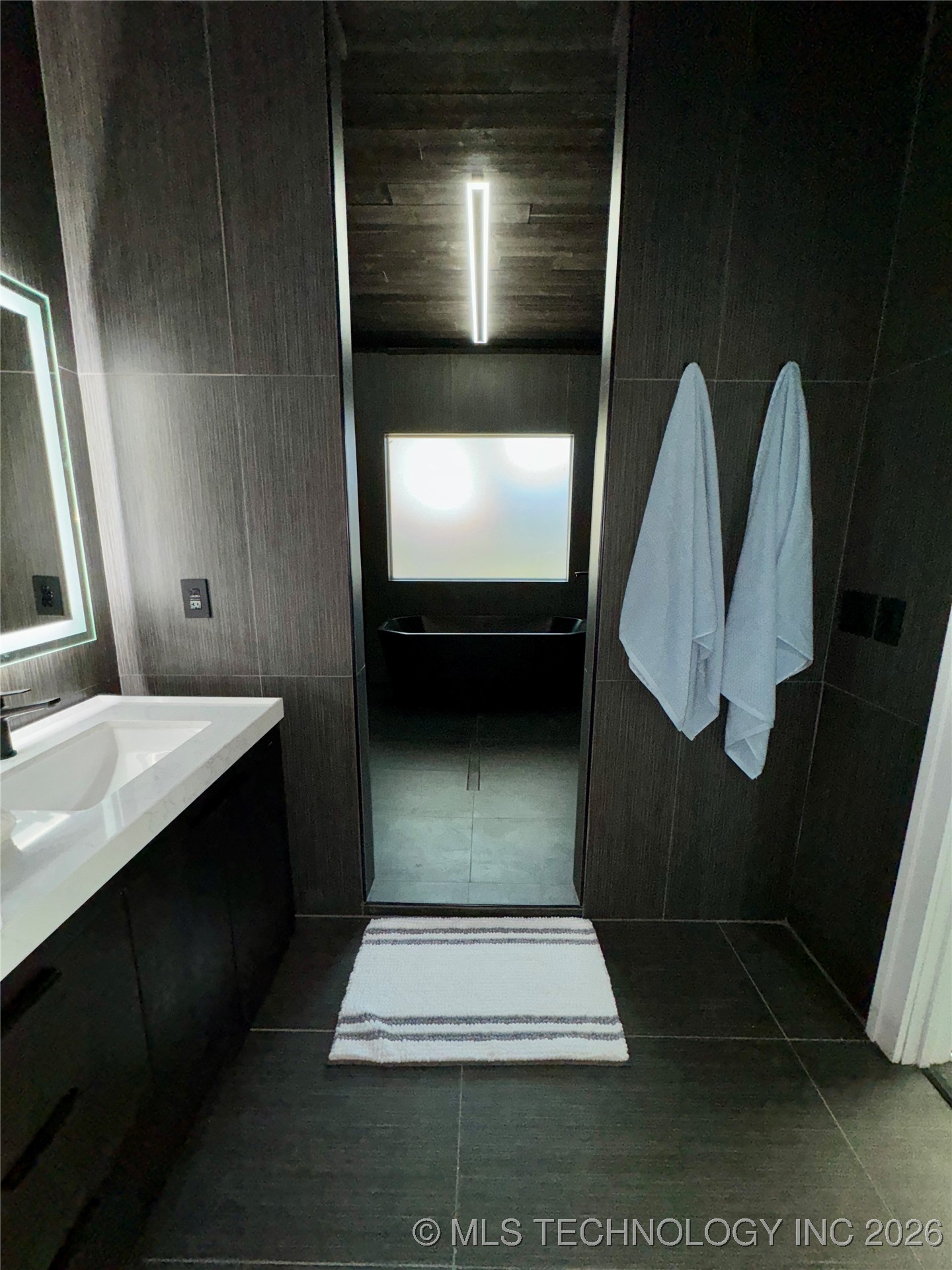 214 E Street Sw Property Photo 13