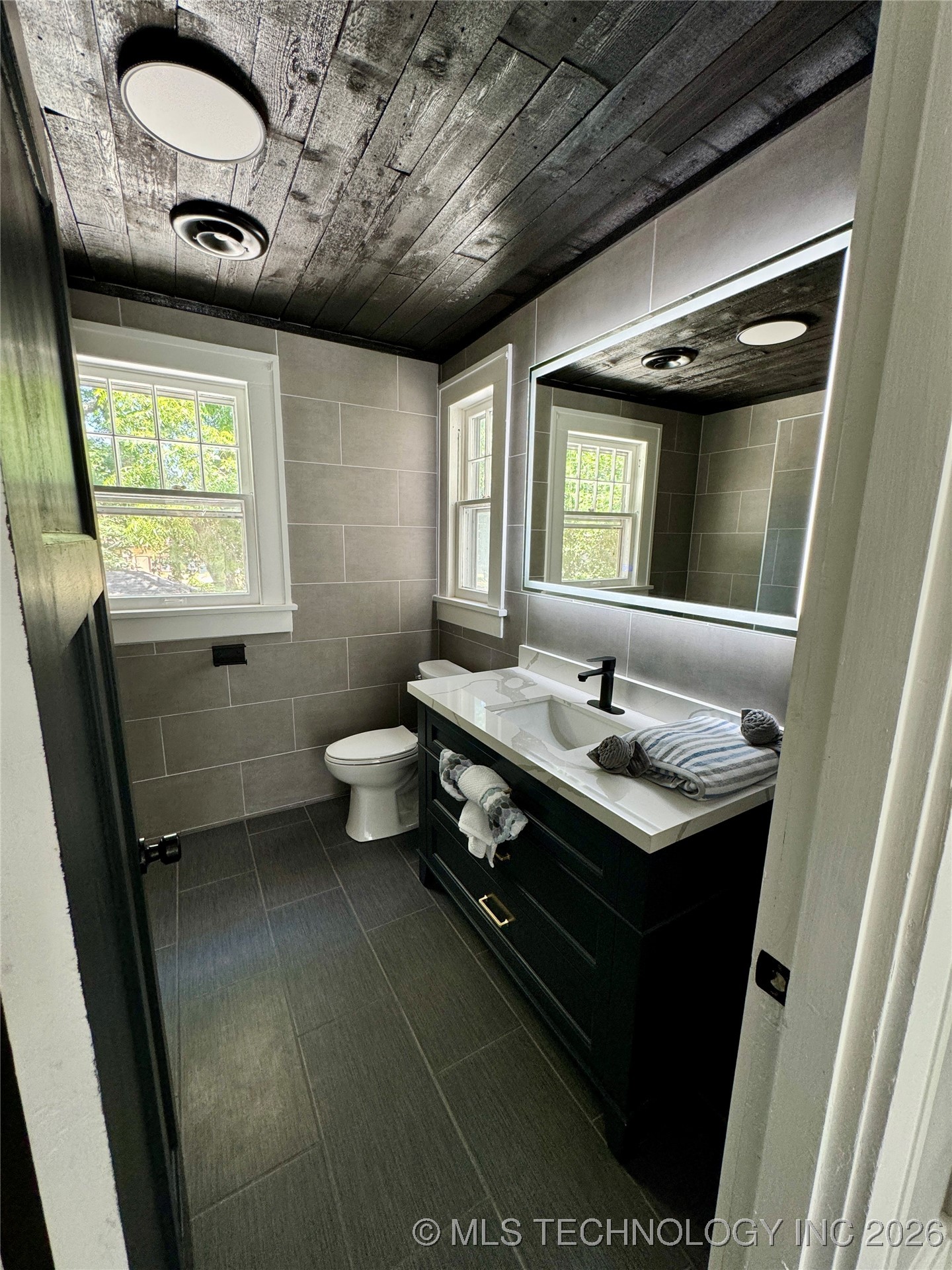 214 E Street Sw Property Photo 30