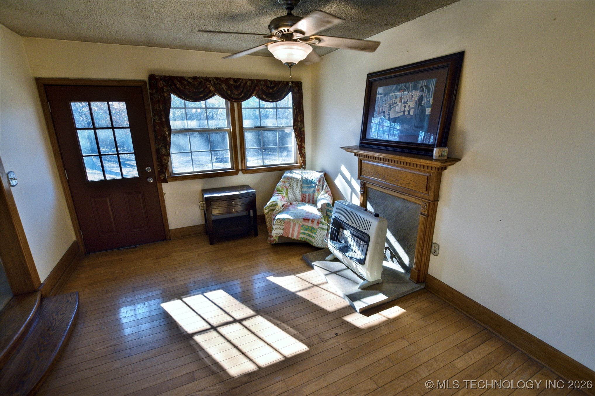 452058 E 965 Loop Property Photo 8