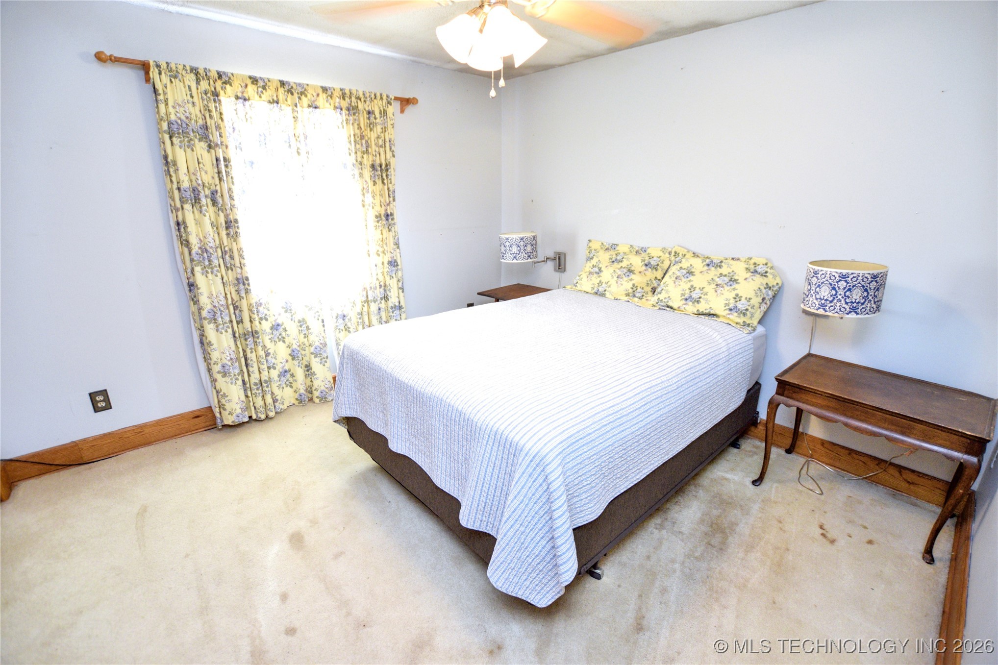 452058 E 965 Loop Property Photo 12