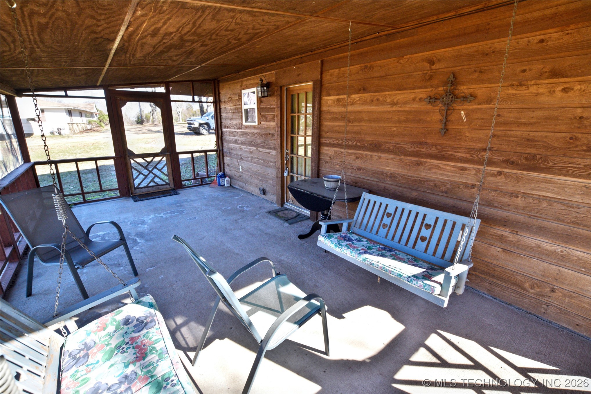 452058 E 965 Loop Property Photo 18