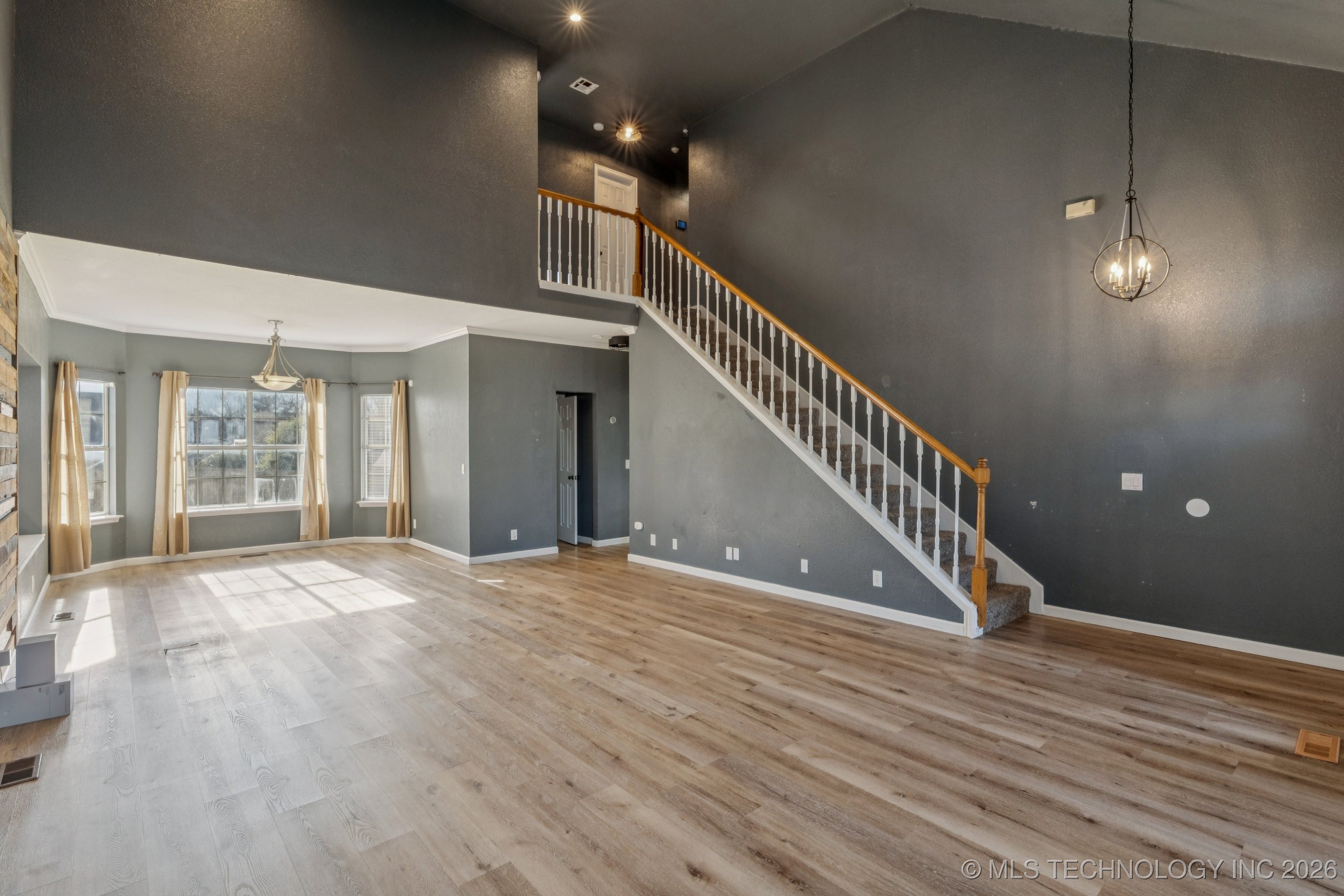 9008 E 88th Street Property Photo 6