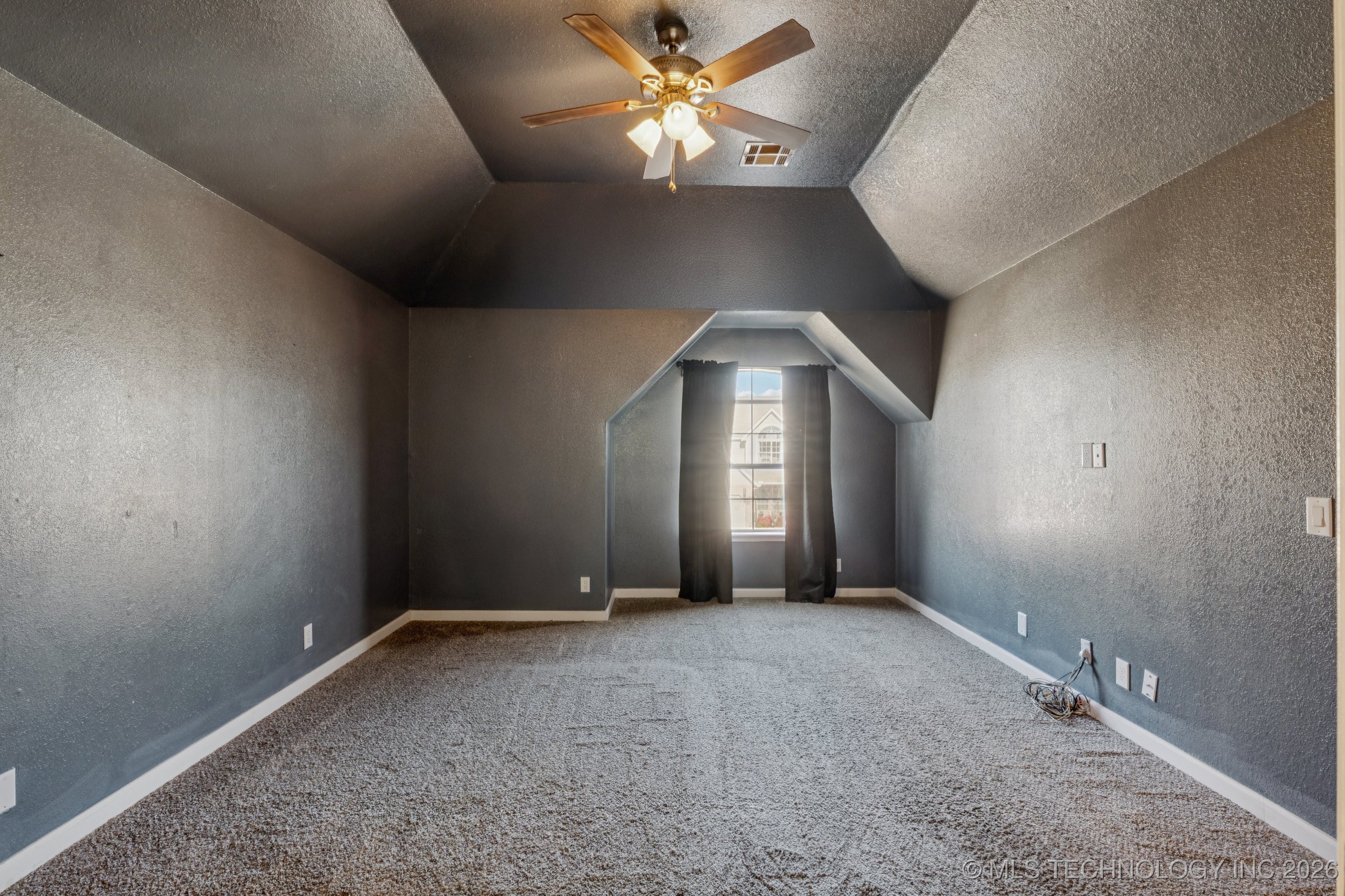 9008 E 88th Street Property Photo 15