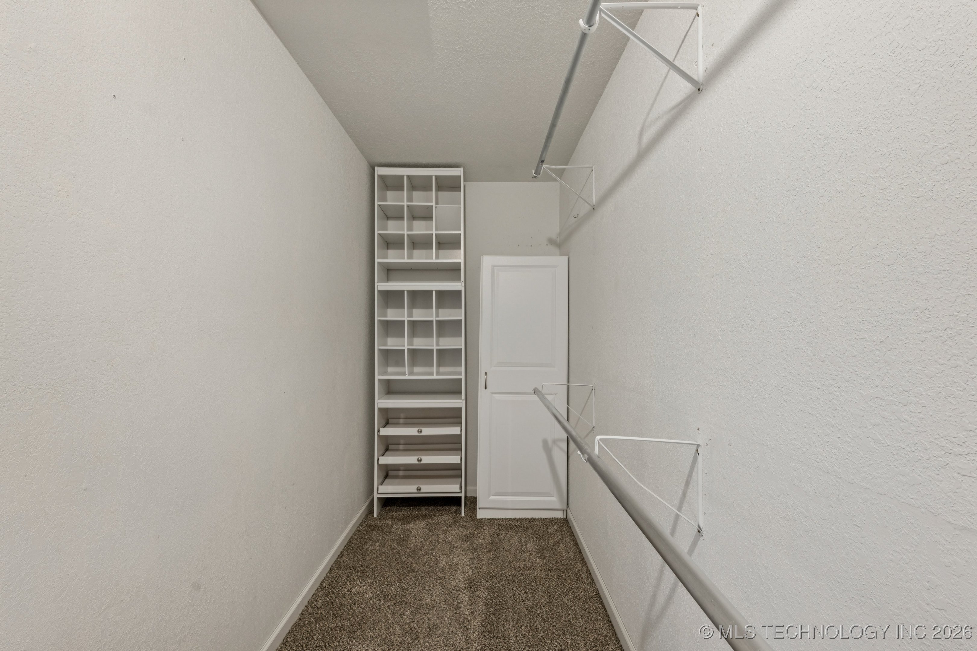 9008 E 88th Street Property Photo 19