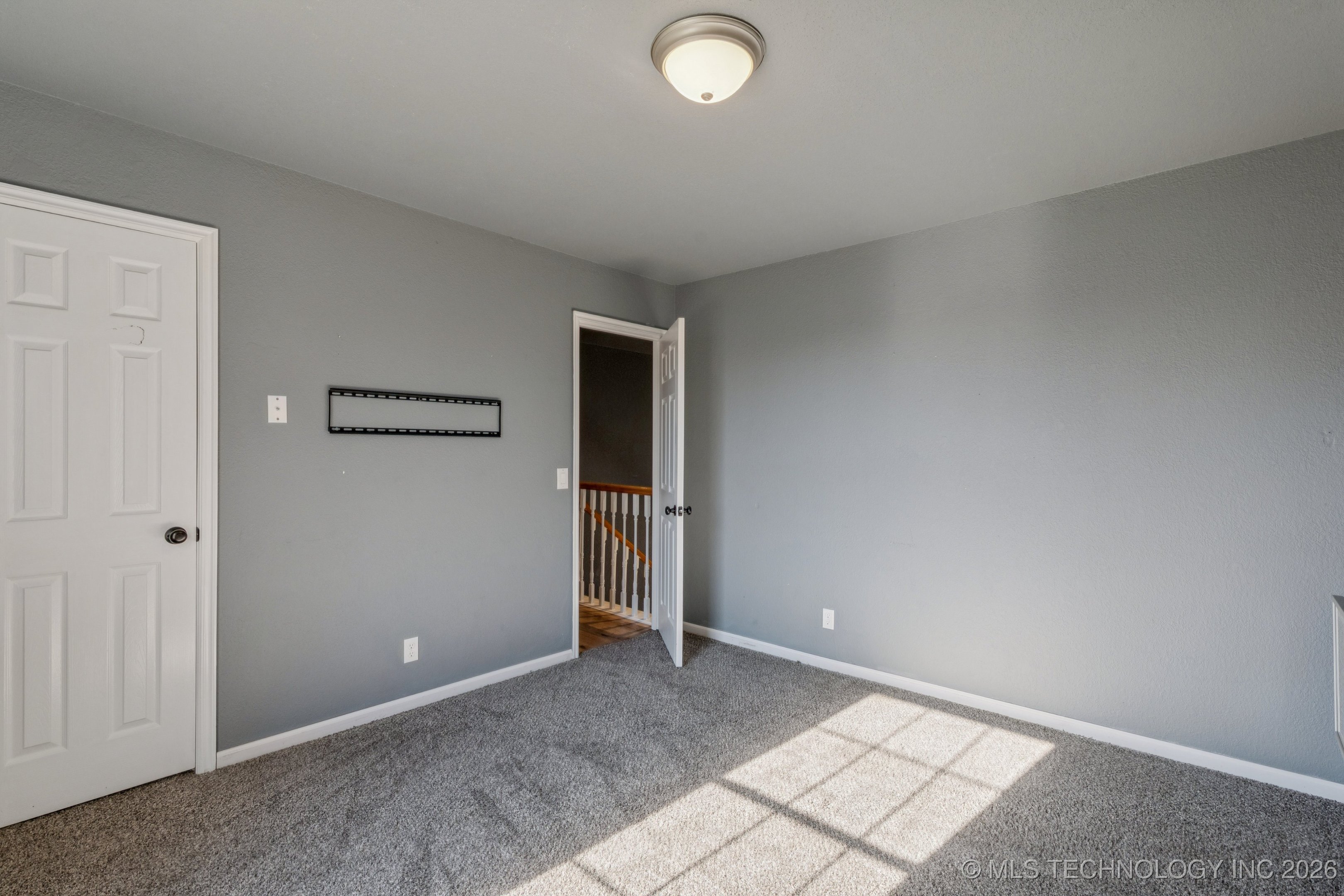 9008 E 88th Street Property Photo 24