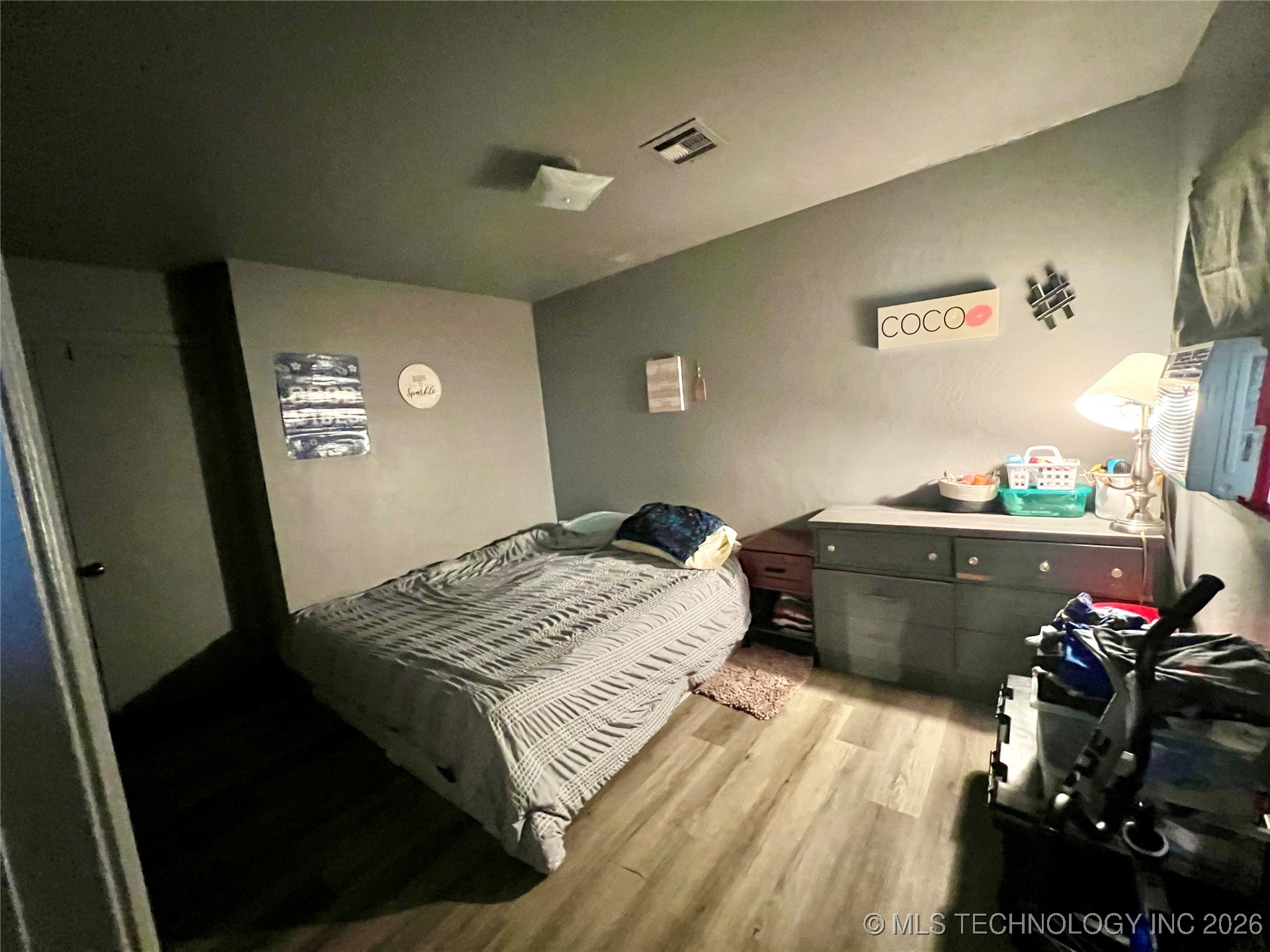 129 W 16th Property Photo 14