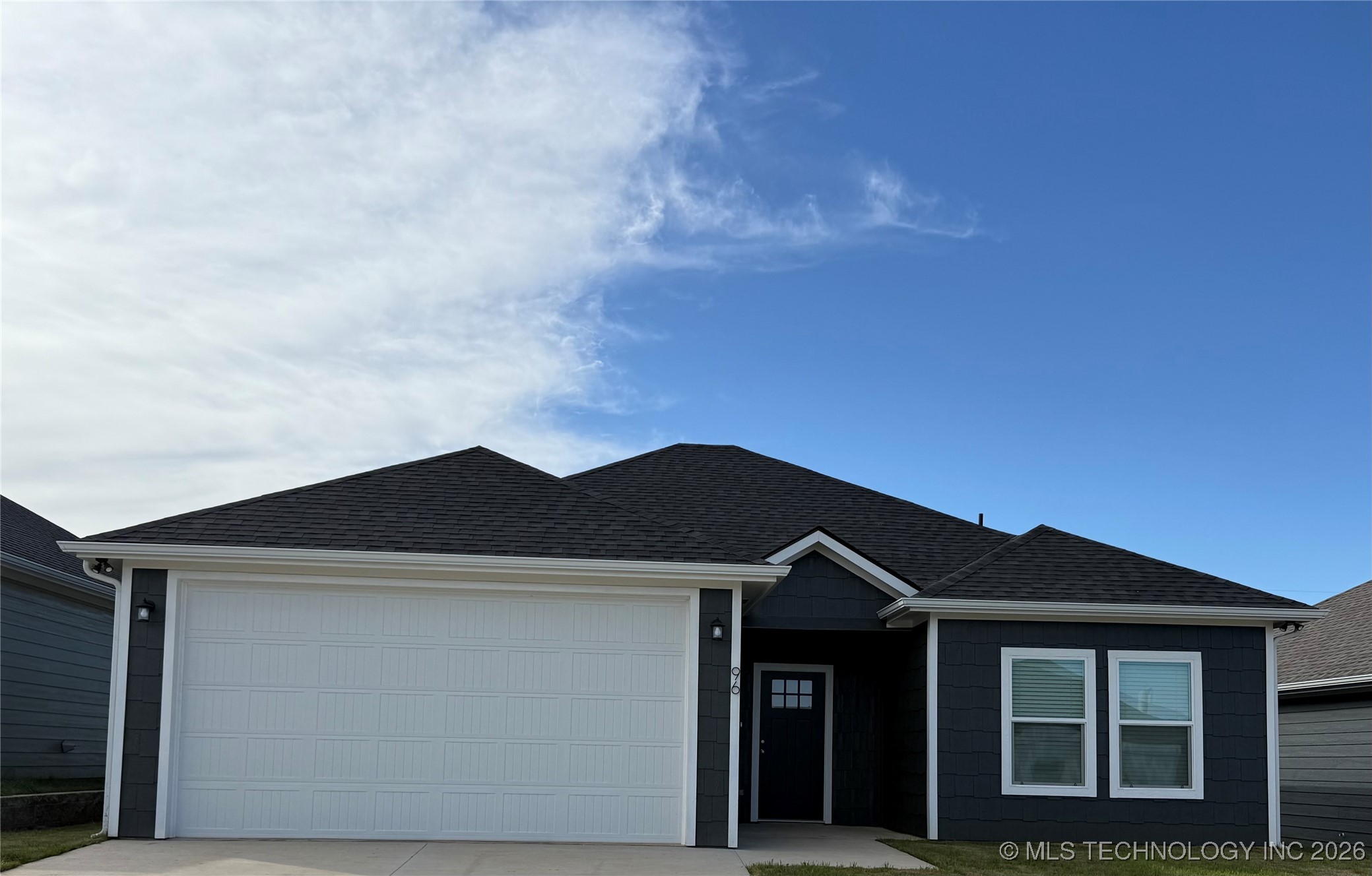 96 Loyal Lane Property Photo 1