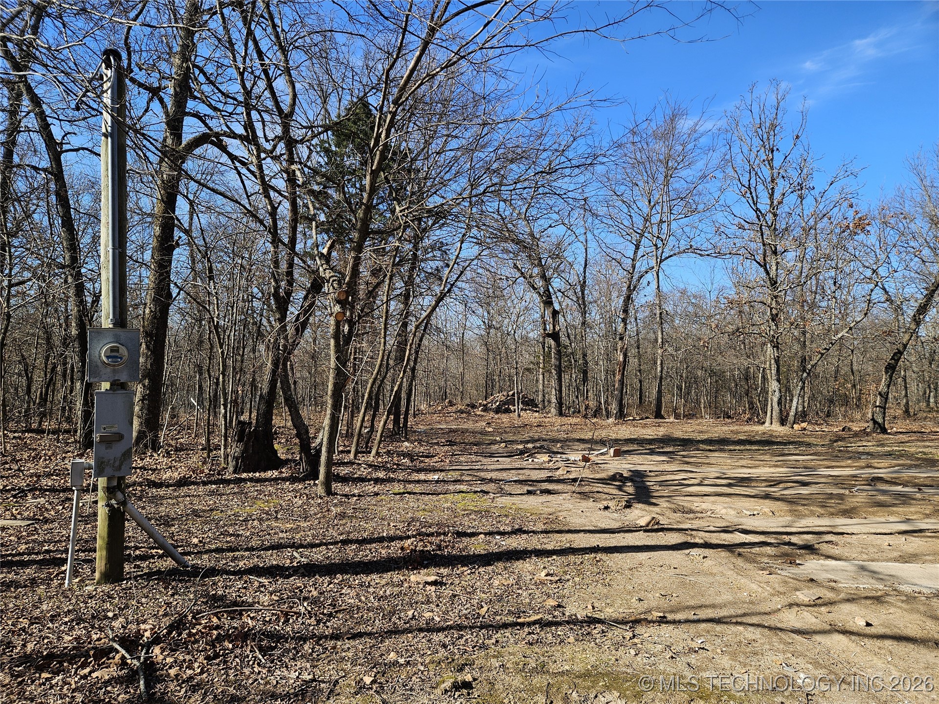 54601 E 233 Road Property Photo 4