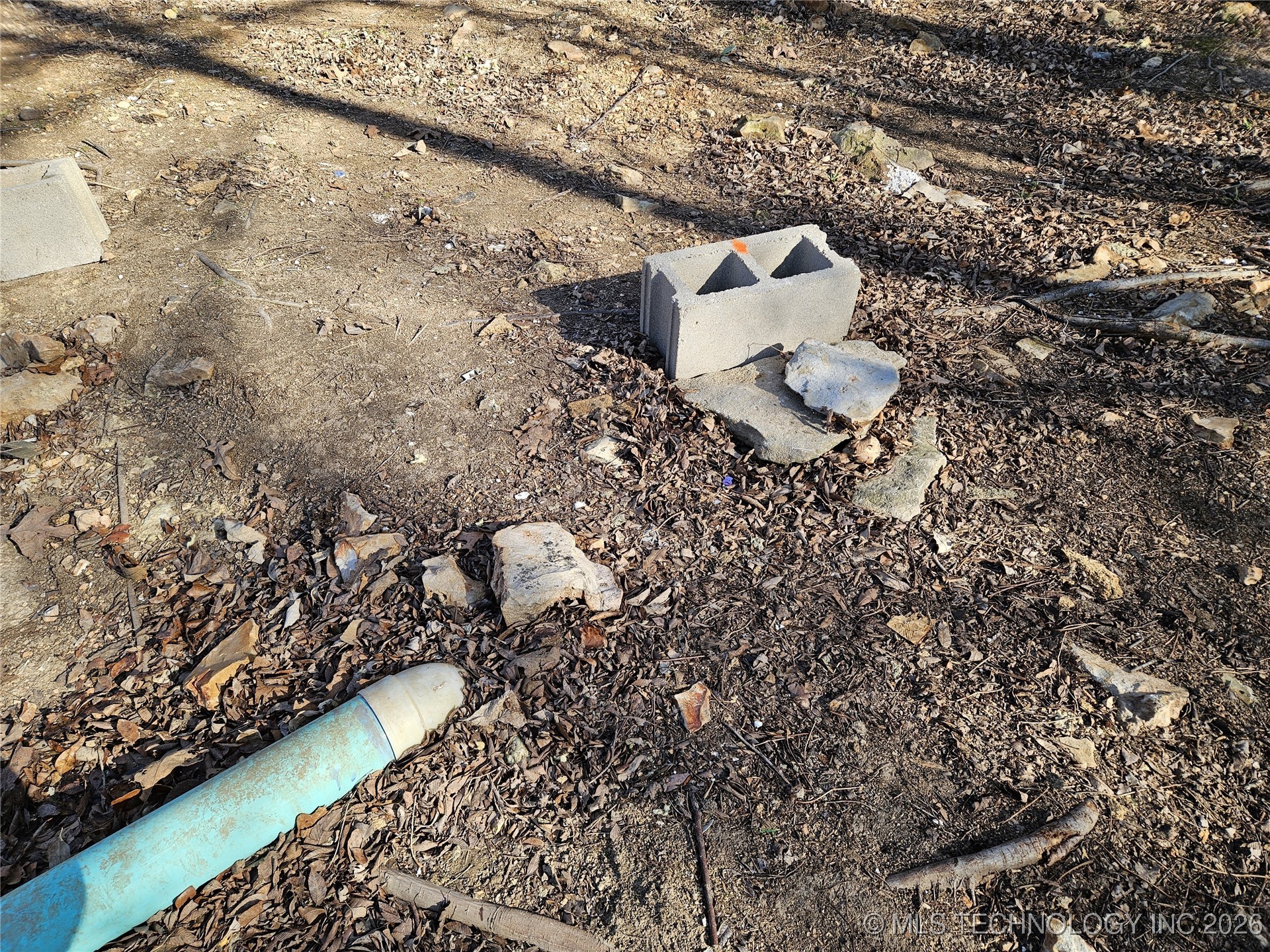 54601 E 233 Road Property Photo 7