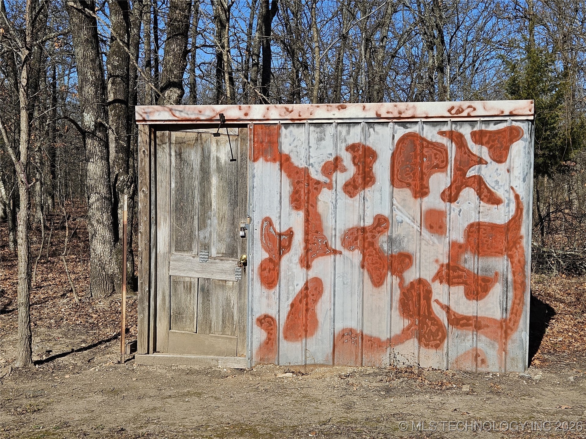 54601 E 233 Road Property Photo 8