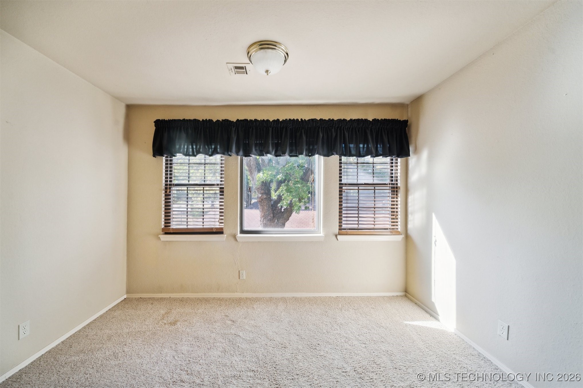 7905 E 66th Street 37c Property Photo 5