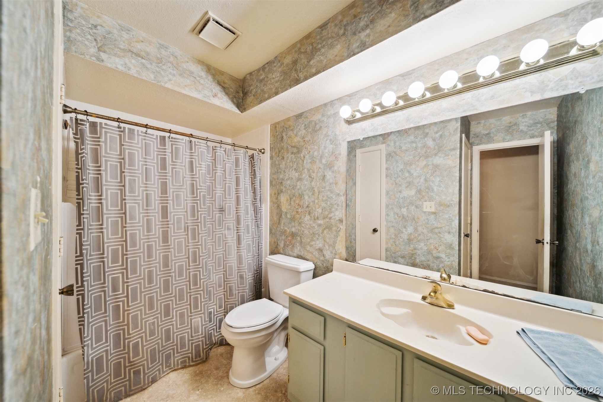 7905 E 66th Street 37c Property Photo 21