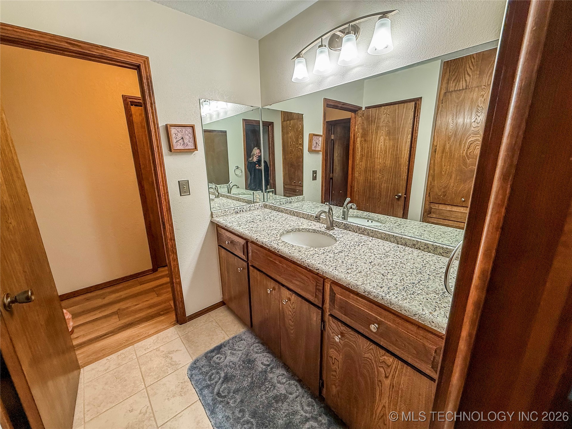 2011 Nw 8th Property Photo 18