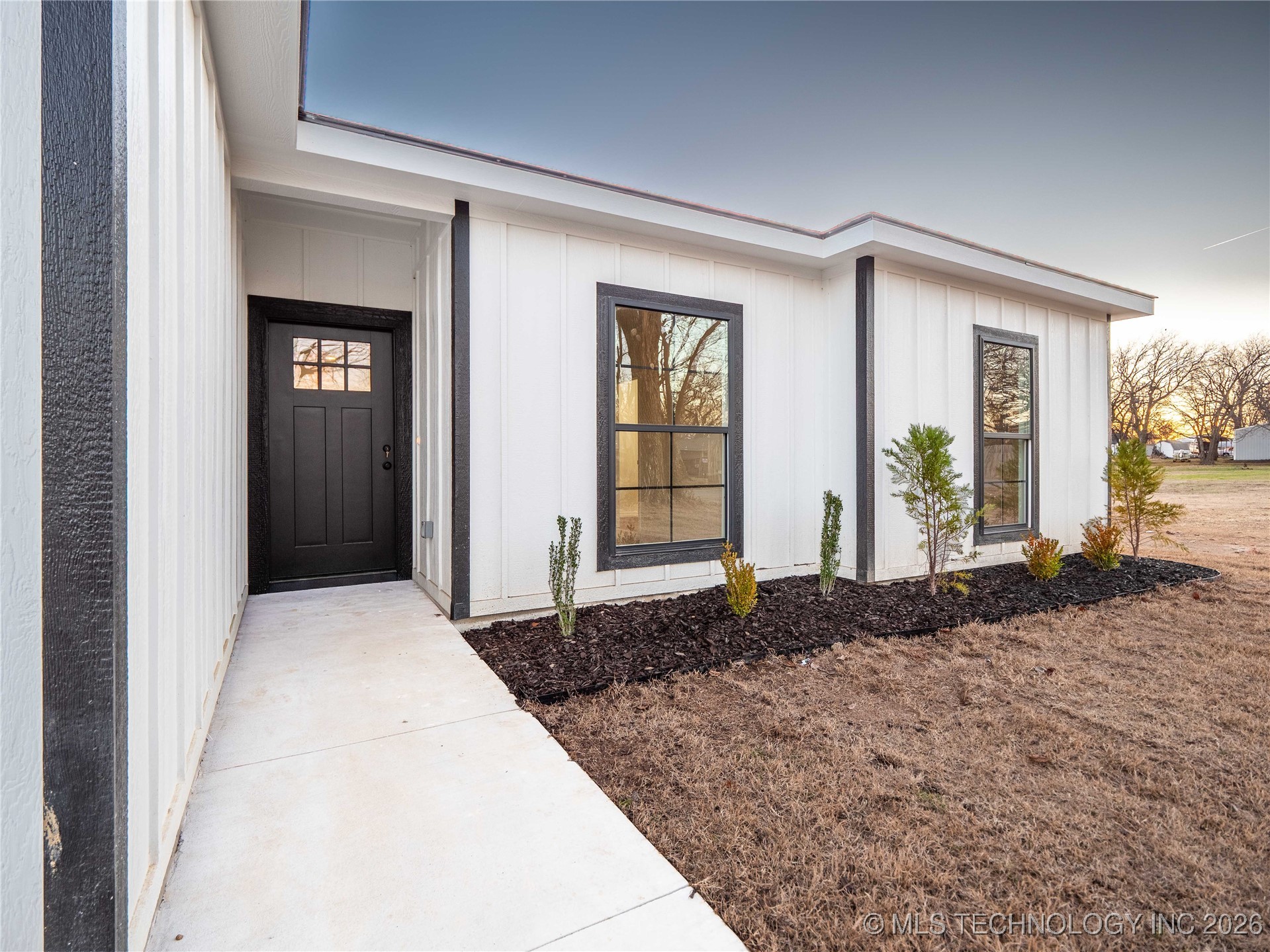 200 Townsend Avenue Property Photo 3