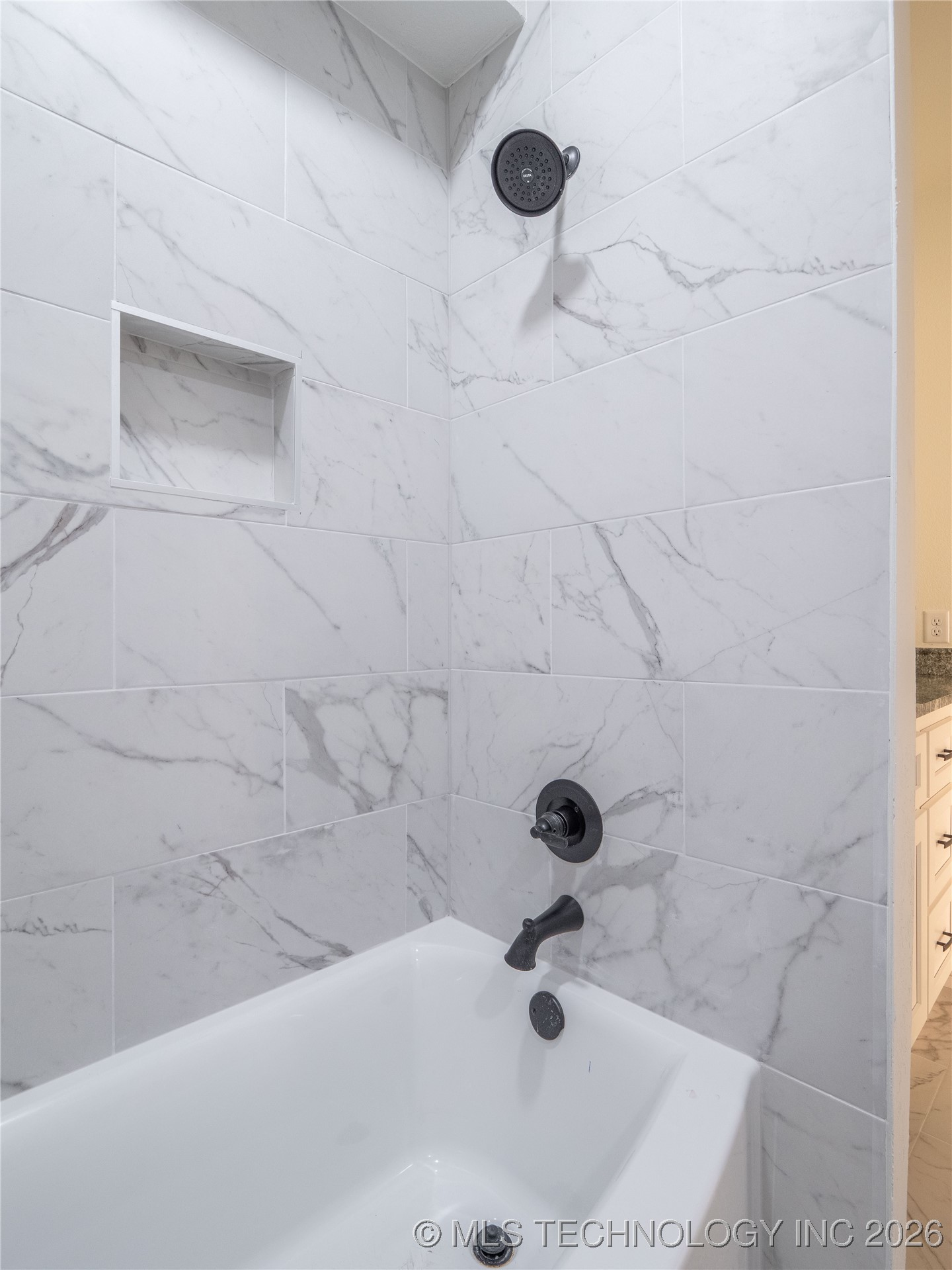 200 Townsend Avenue Property Photo 18