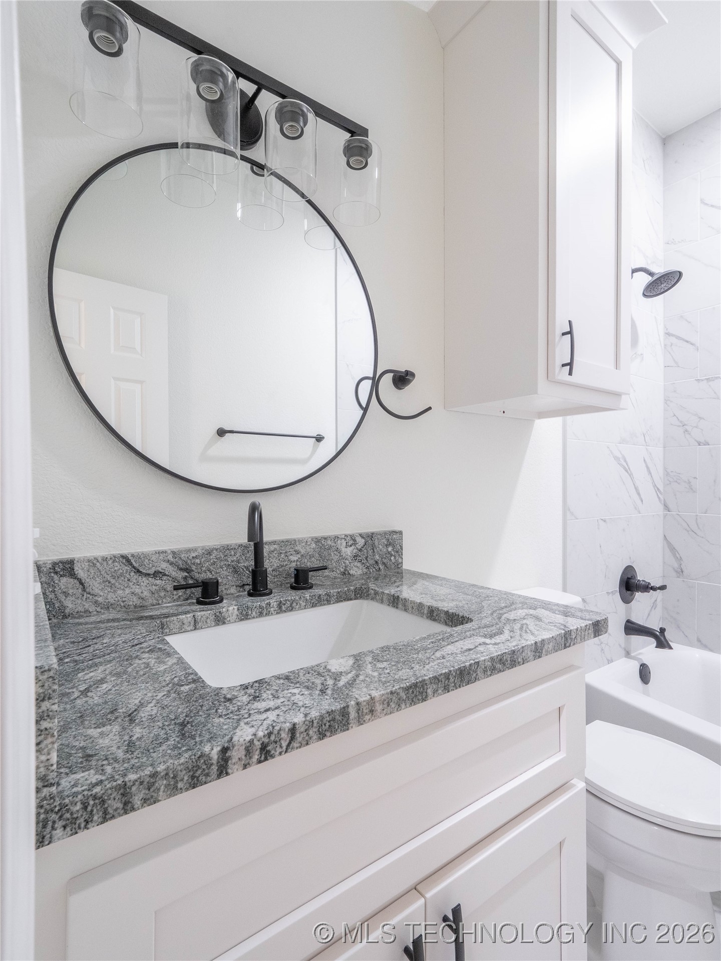 200 Townsend Avenue Property Photo 23