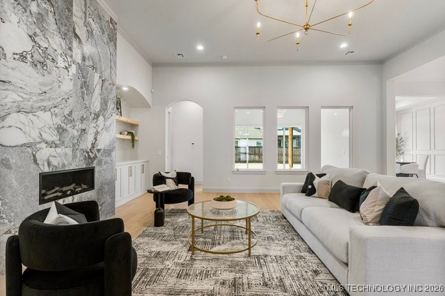 12036 S Vandalia Avenue E Property Photo 8