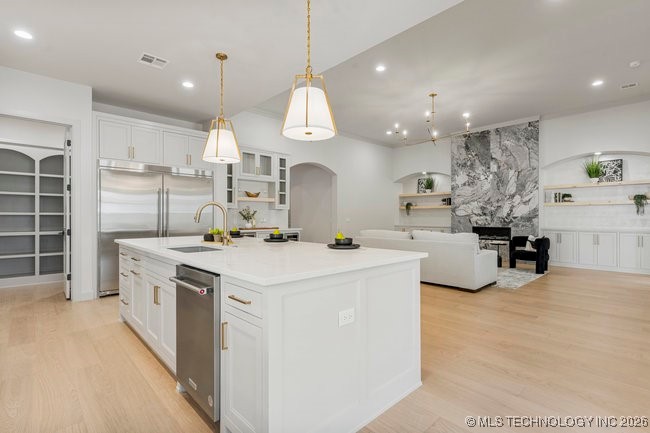 12036 S Vandalia Avenue E Property Photo 23