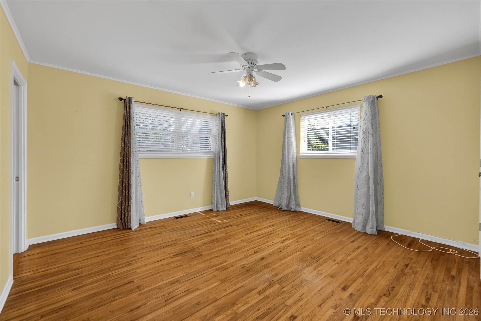 3718 E 56th Street Property Photo 19