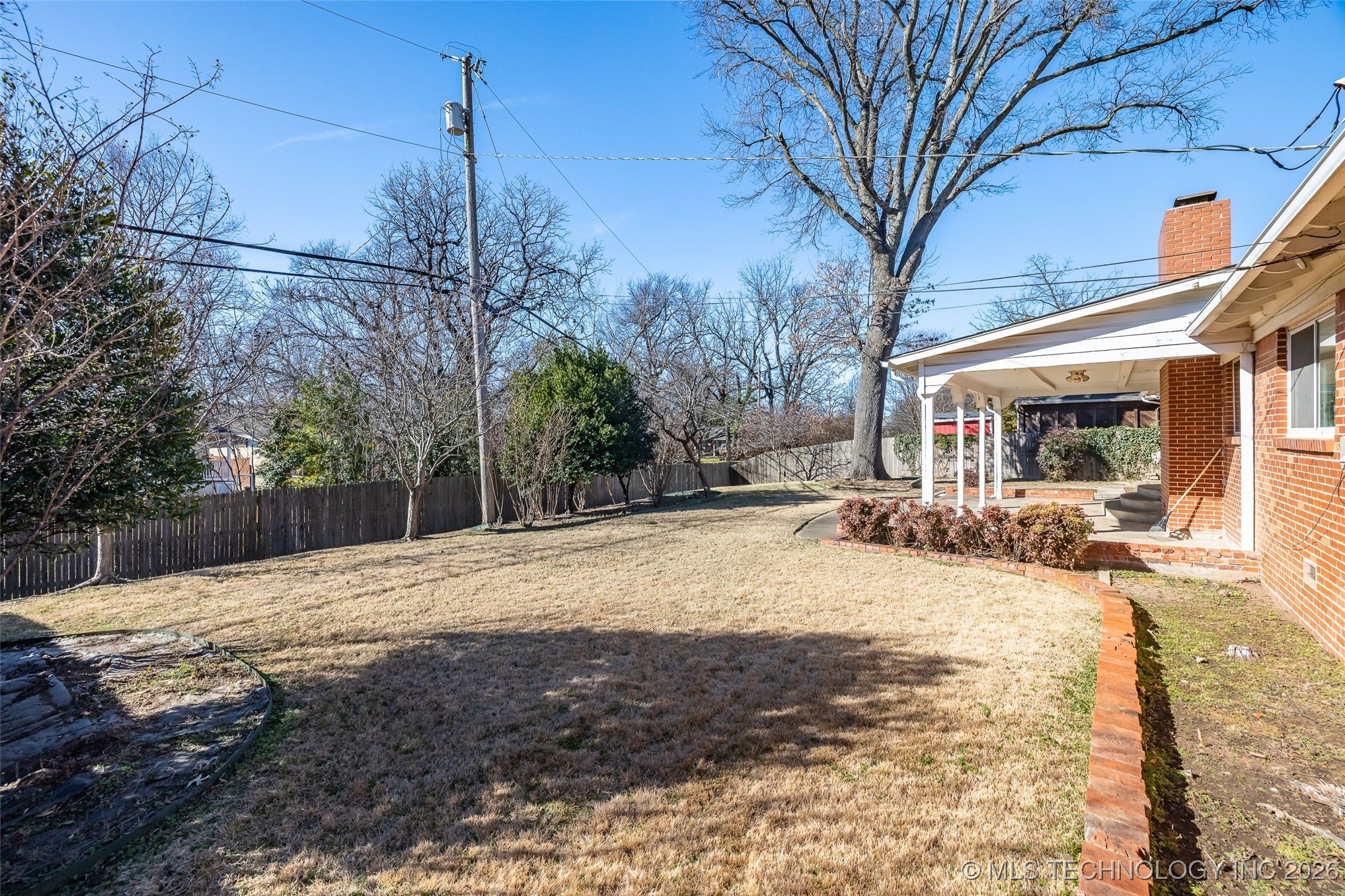 3718 E 56th Street Property Photo 35