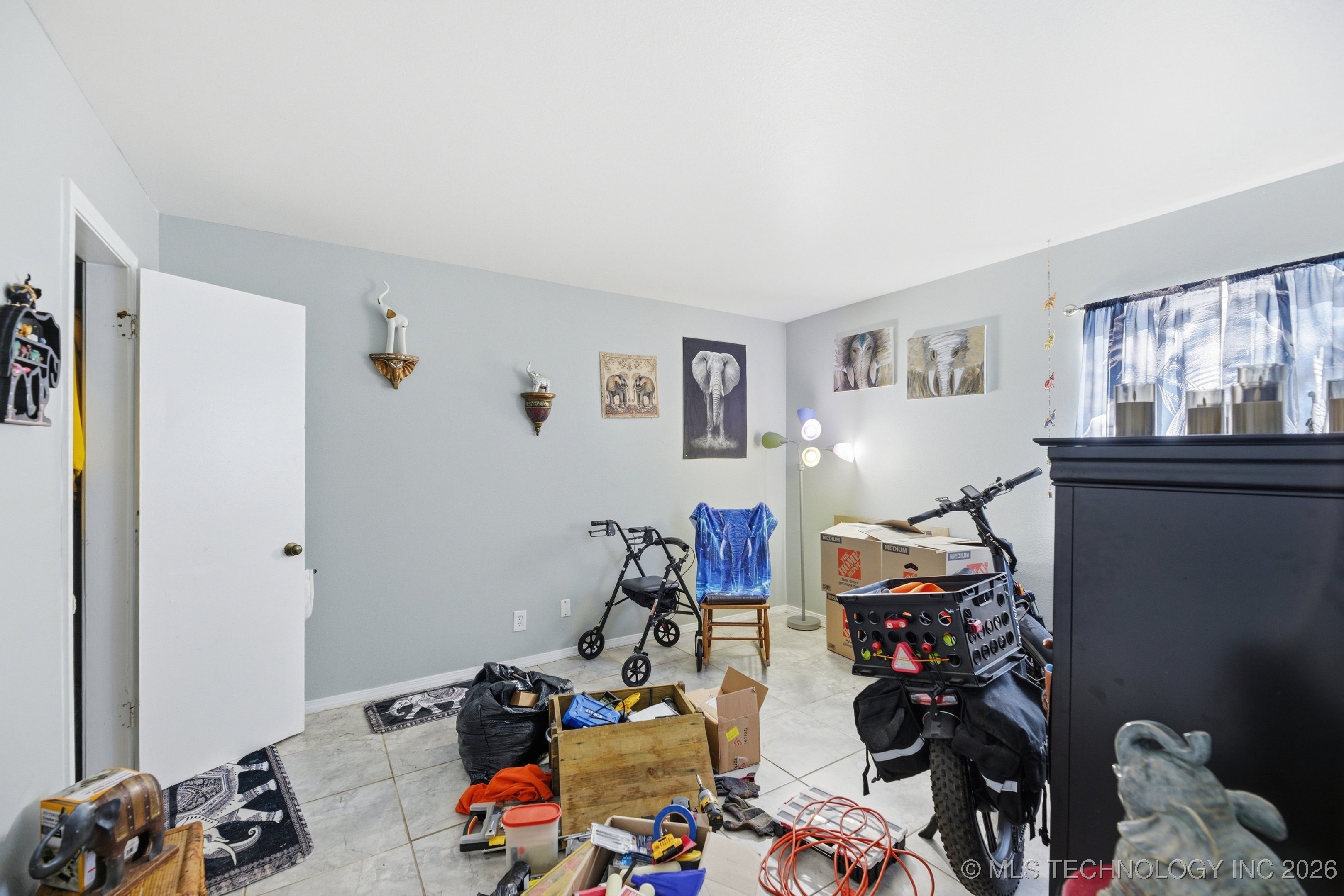 4860 E 68th Street 136 Property Photo 8