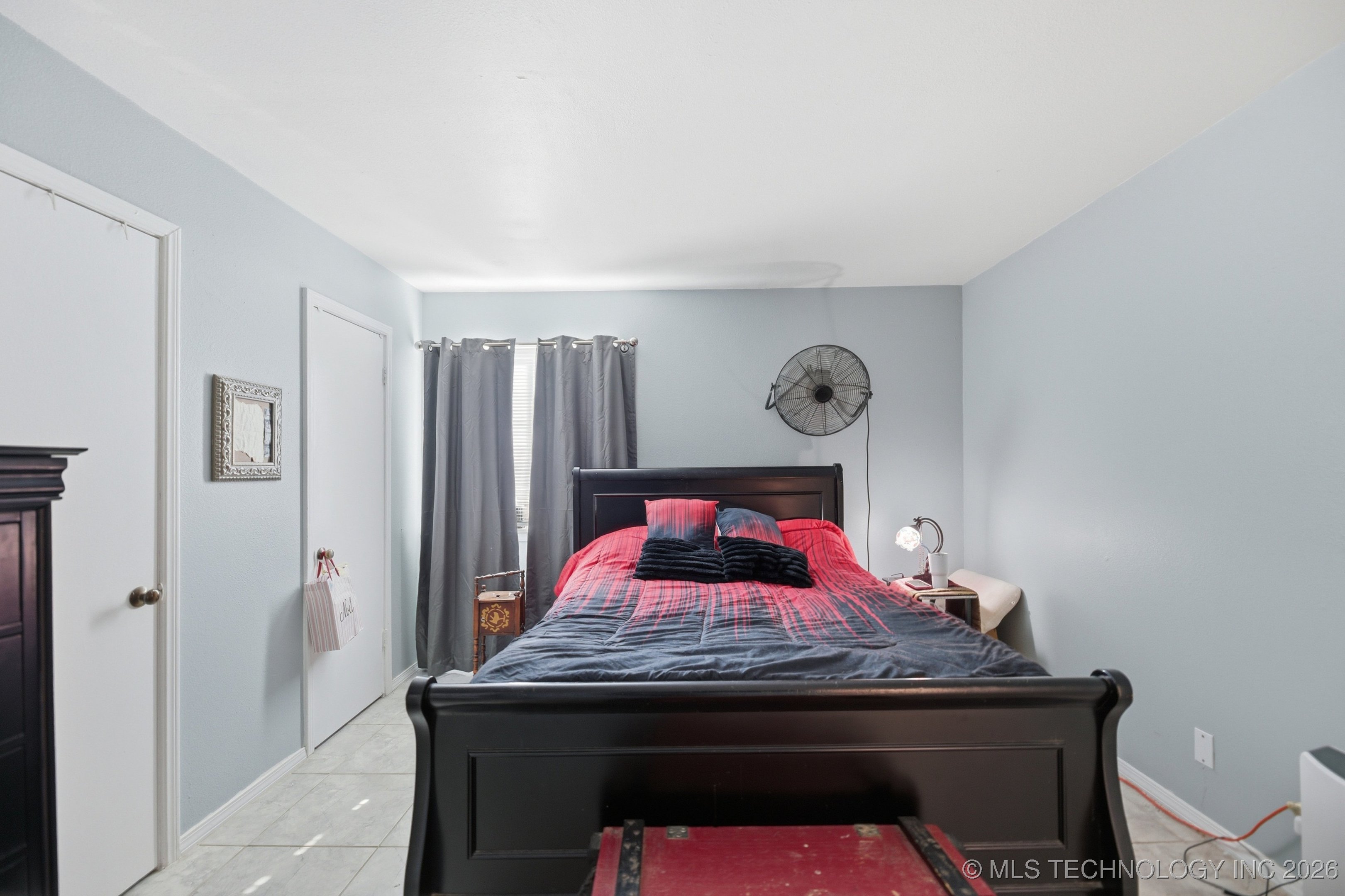 4860 E 68th Street 136 Property Photo 10