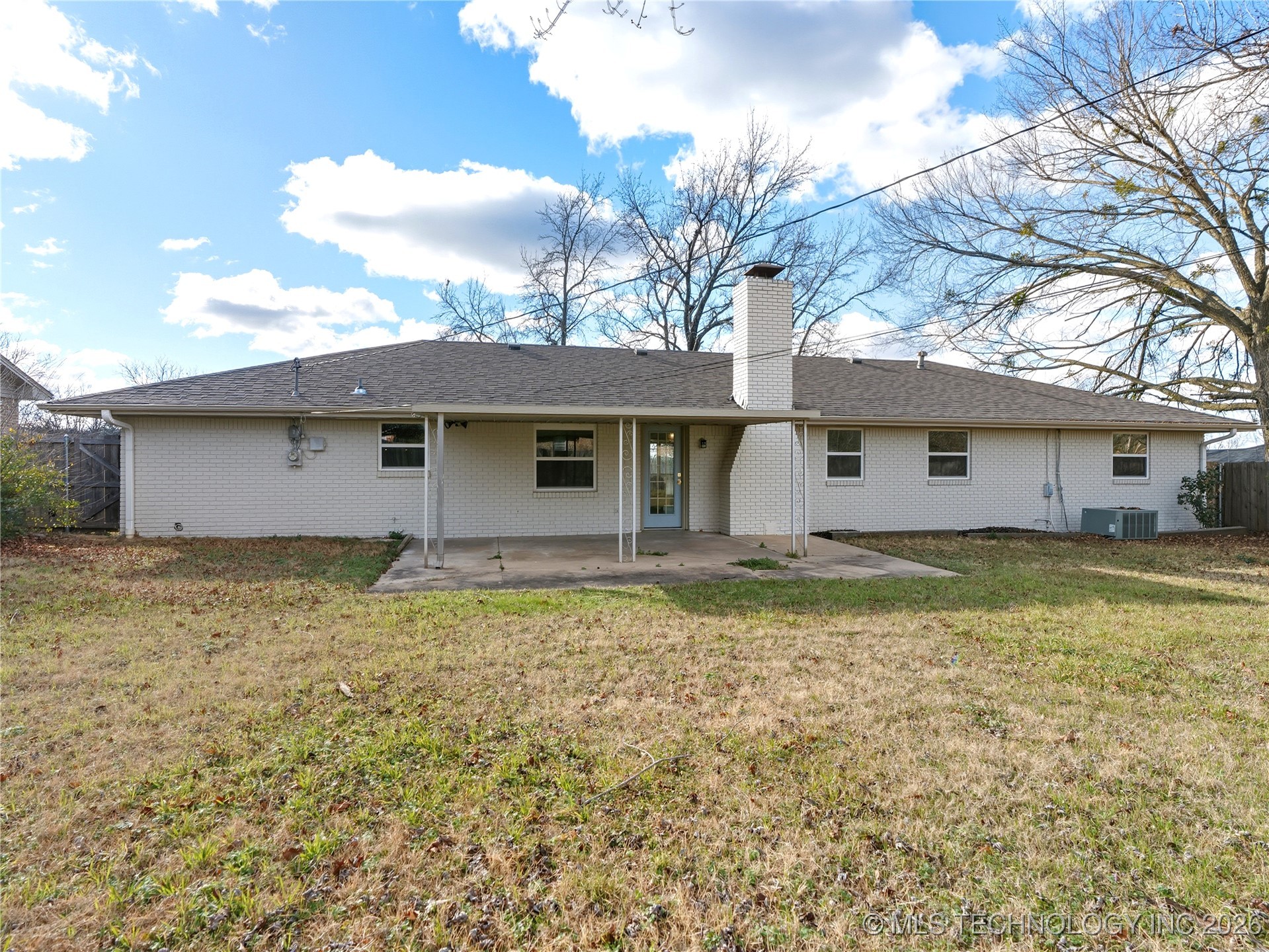 1918 E 15th Property Photo 39