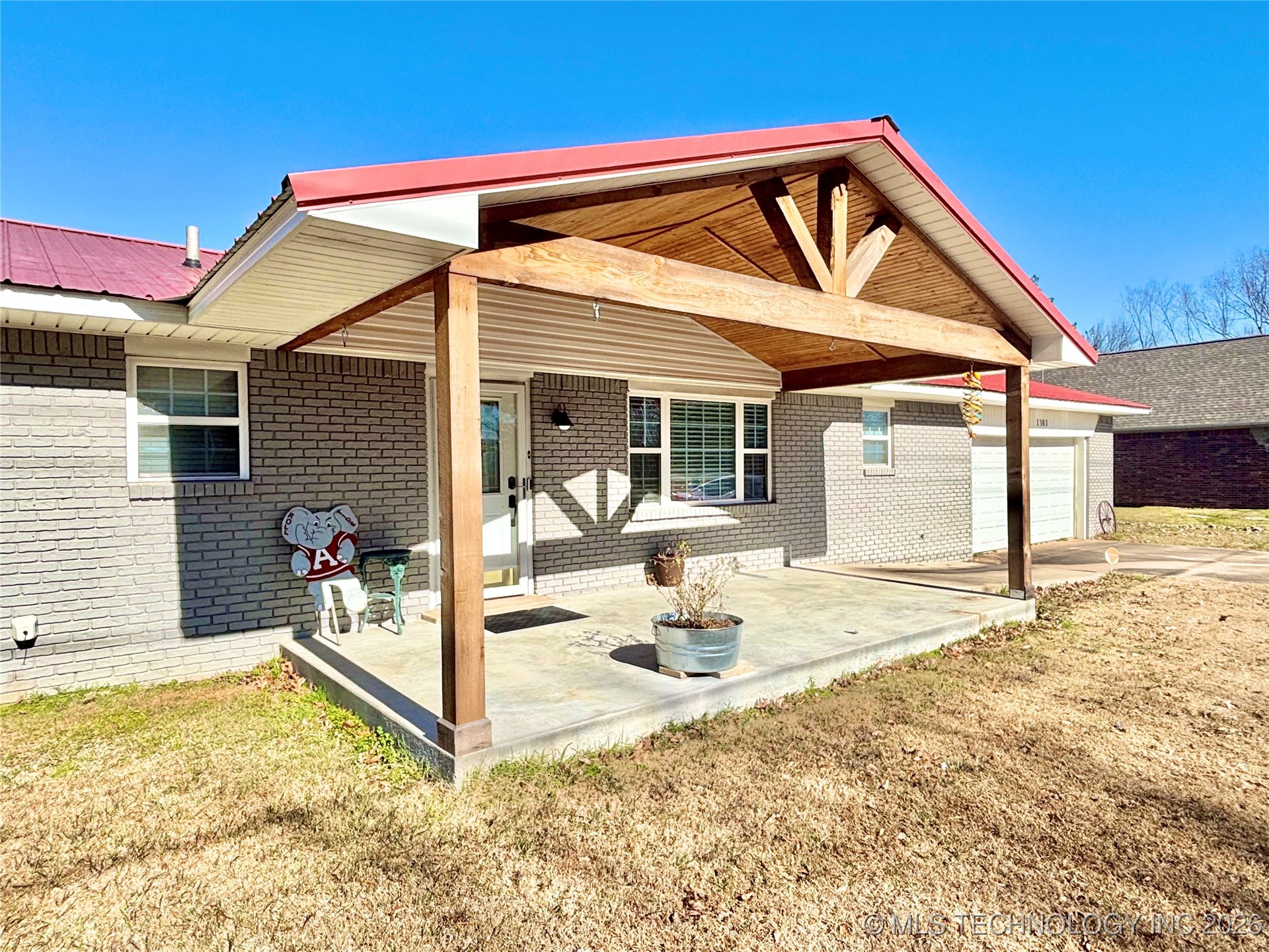 1303 H Street Property Photo 4