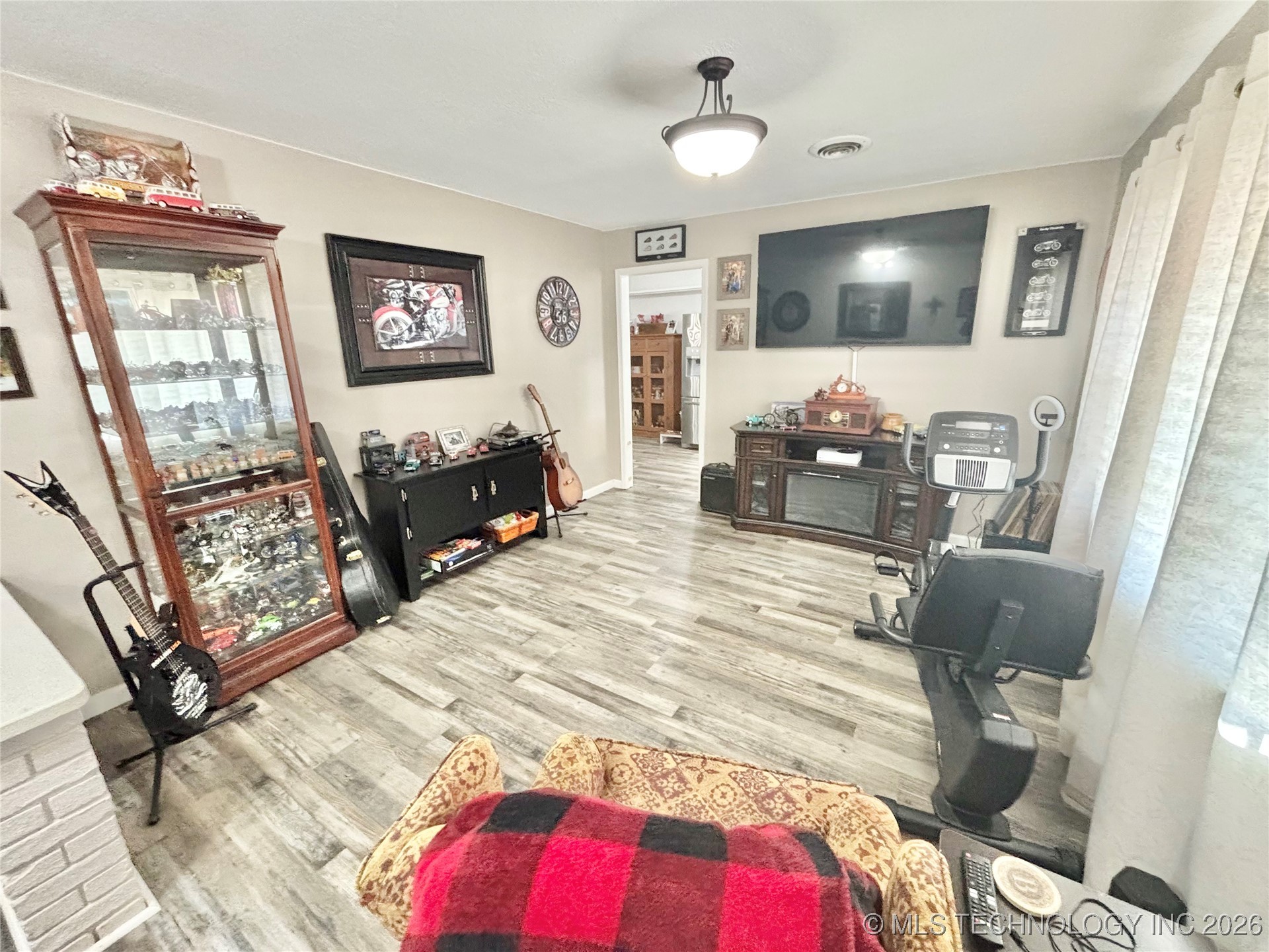 1303 H Street Property Photo 6