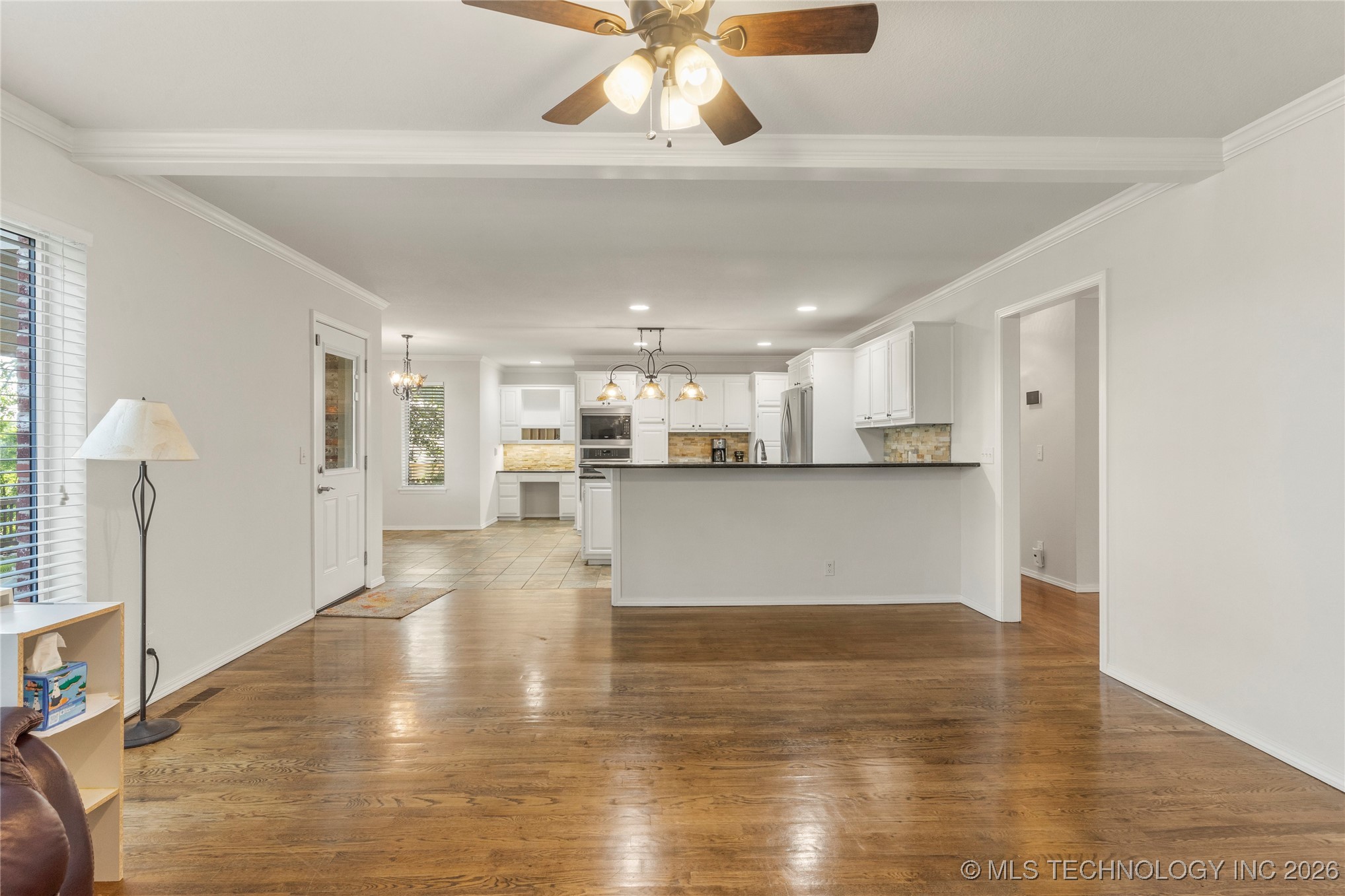 6723 E 97th Street Property Photo 9