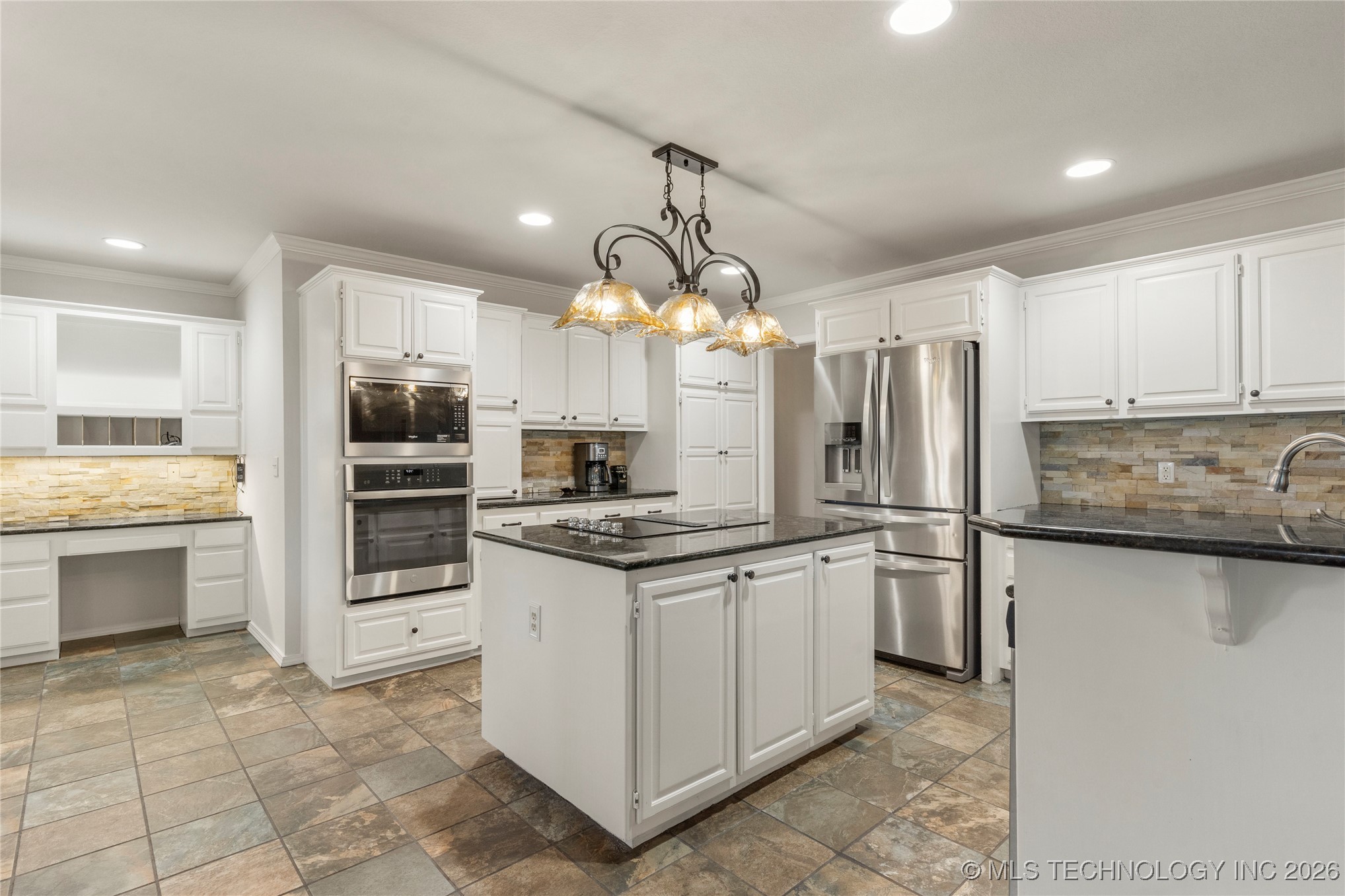 6723 E 97th Street Property Photo 11