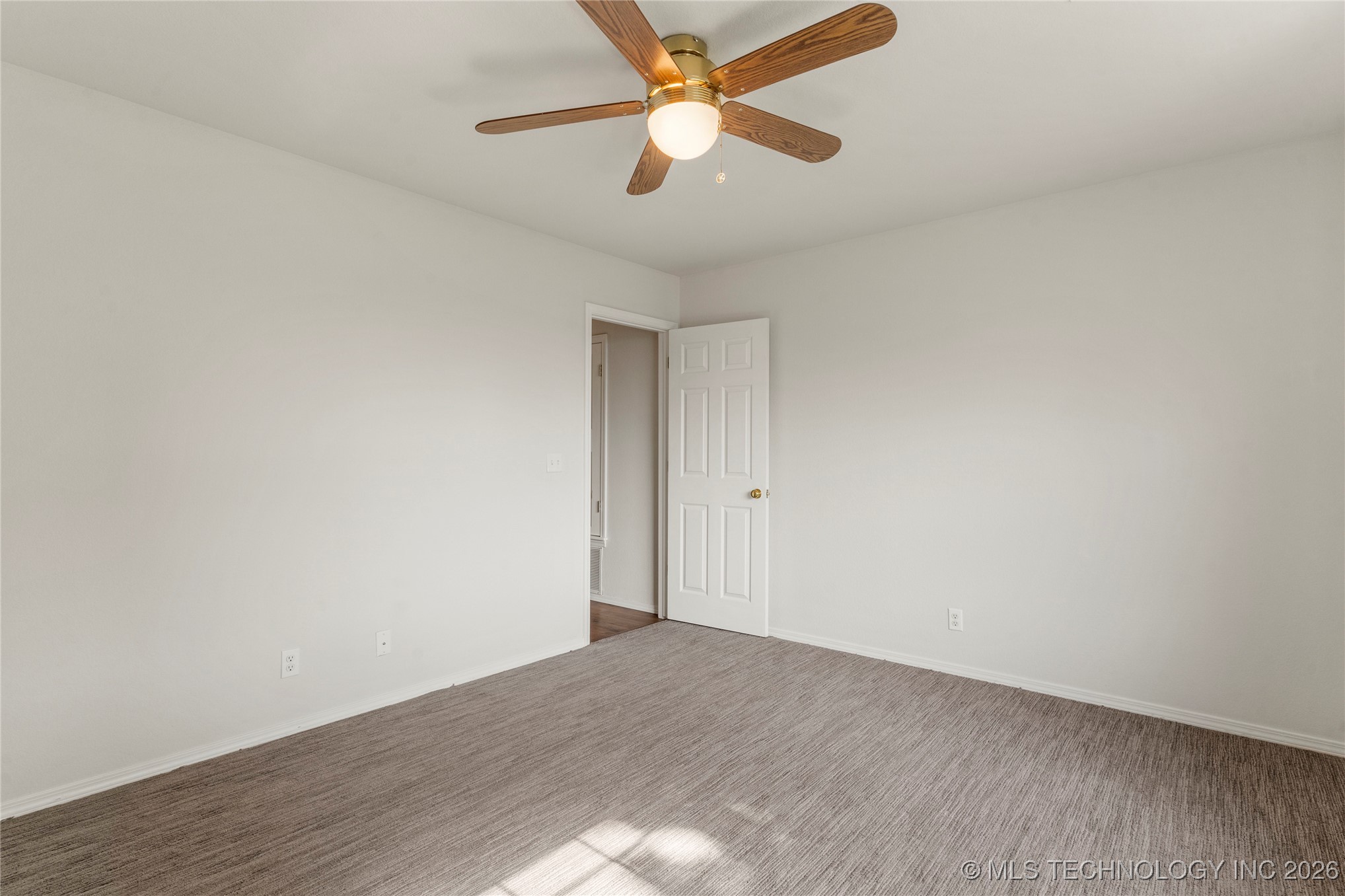 6723 E 97th Street Property Photo 39