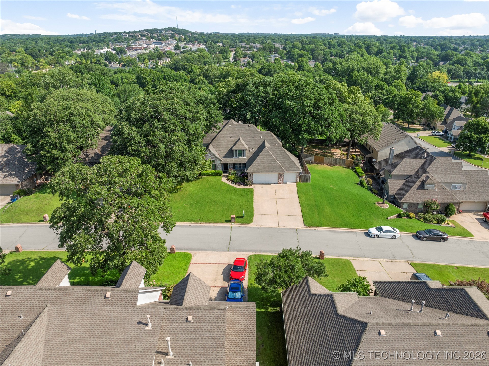 6723 E 97th Street Property Photo 45