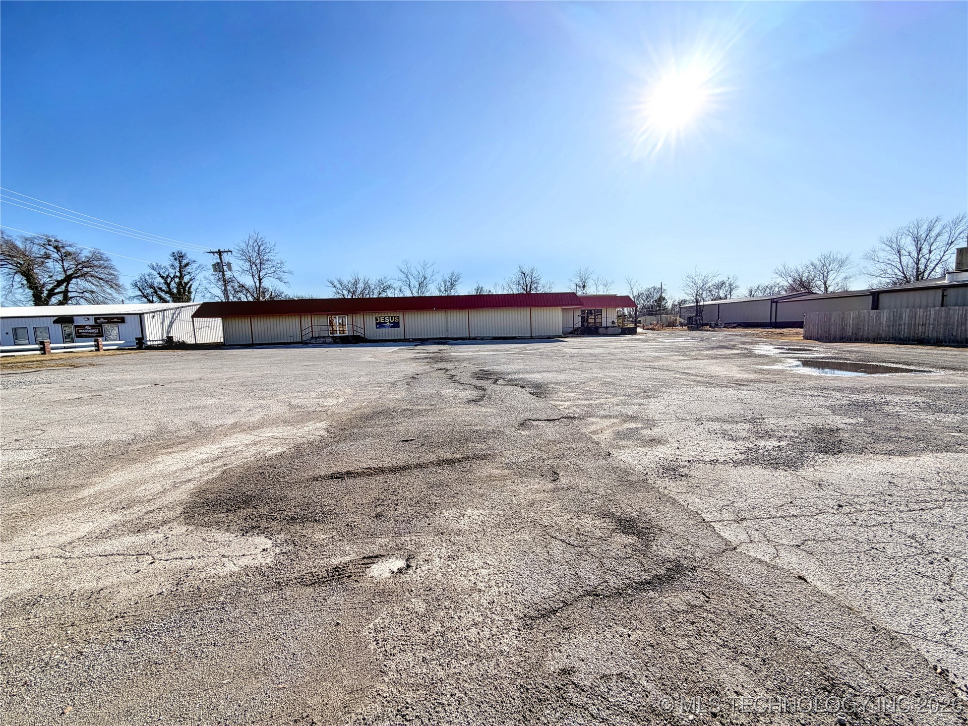 1220 Ne 1st Street Property Photo 5