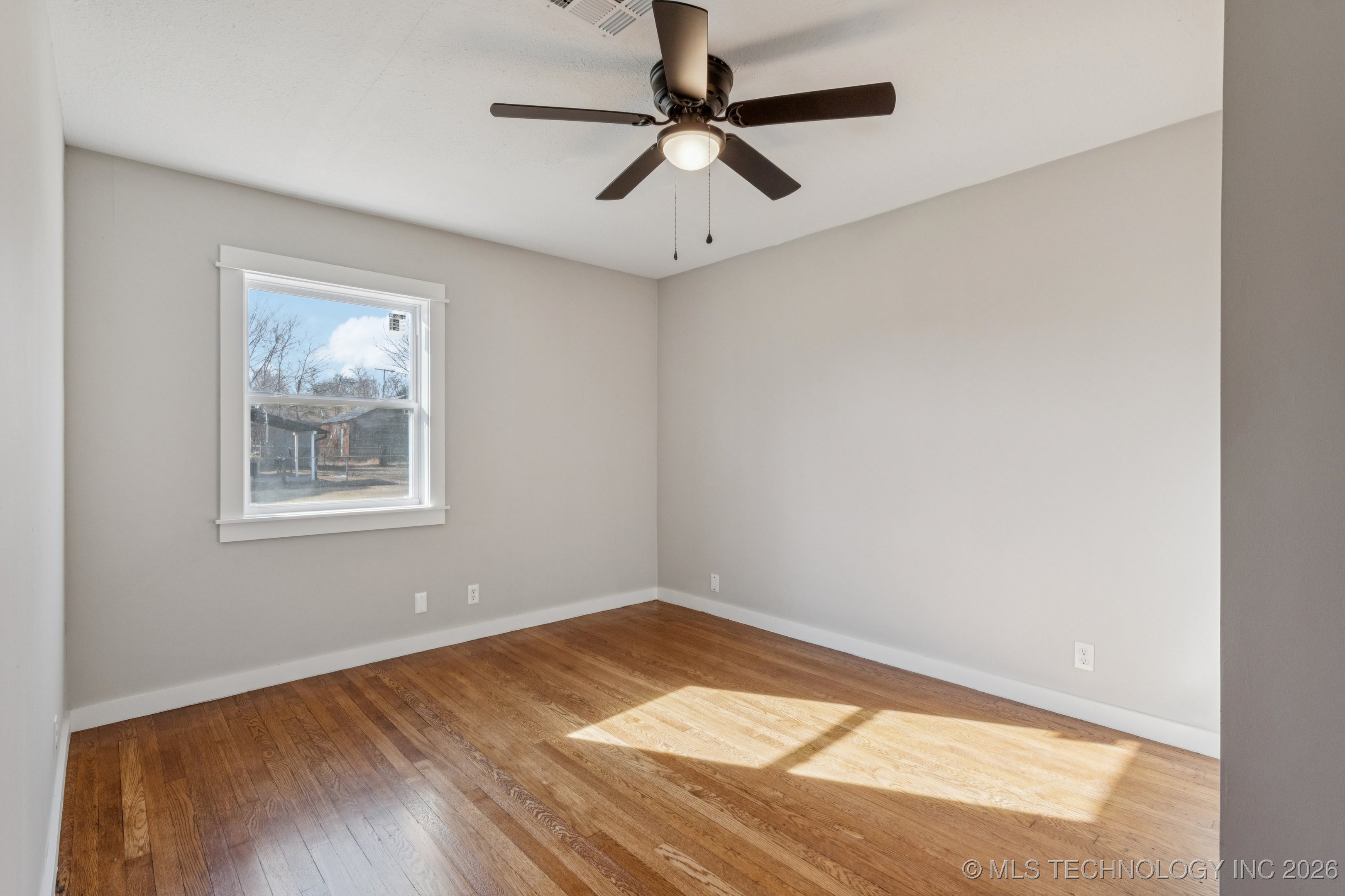 1228 S 76th East Avenue Property Photo 11