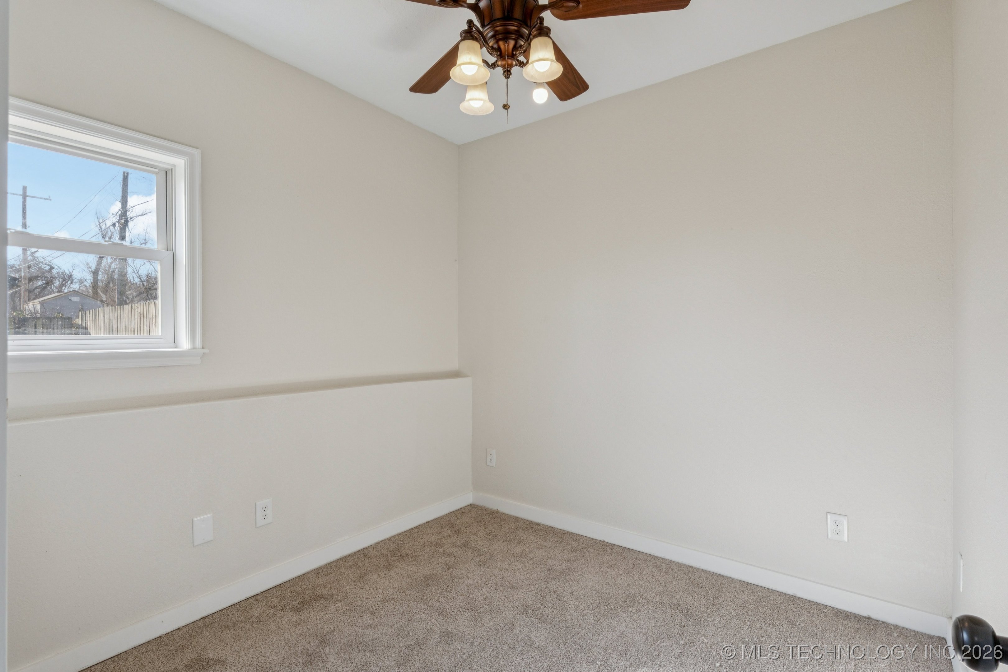 1228 S 76th East Avenue Property Photo 25